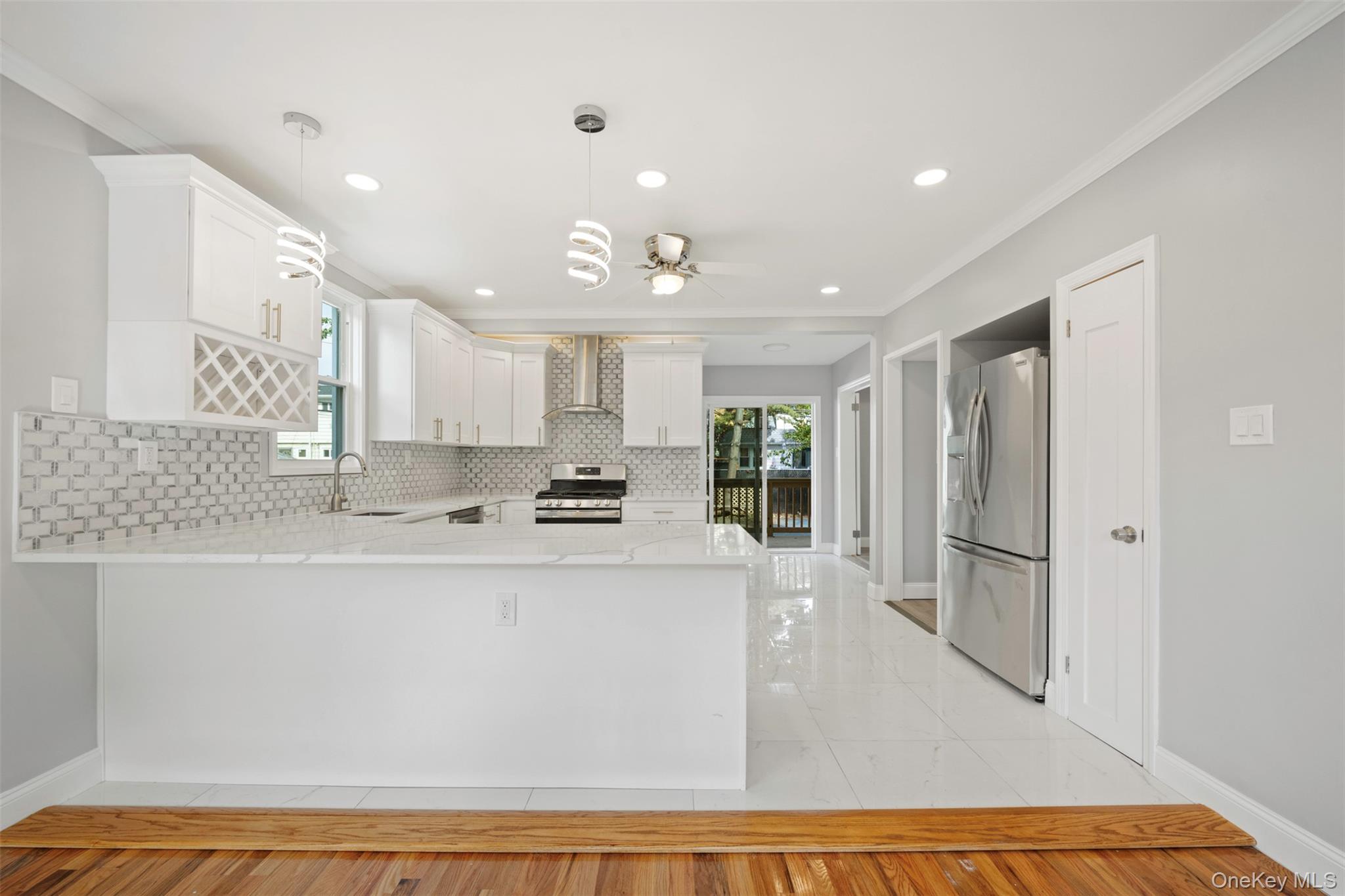 15 Shepherd Street, Rockville Centre, NY 11570