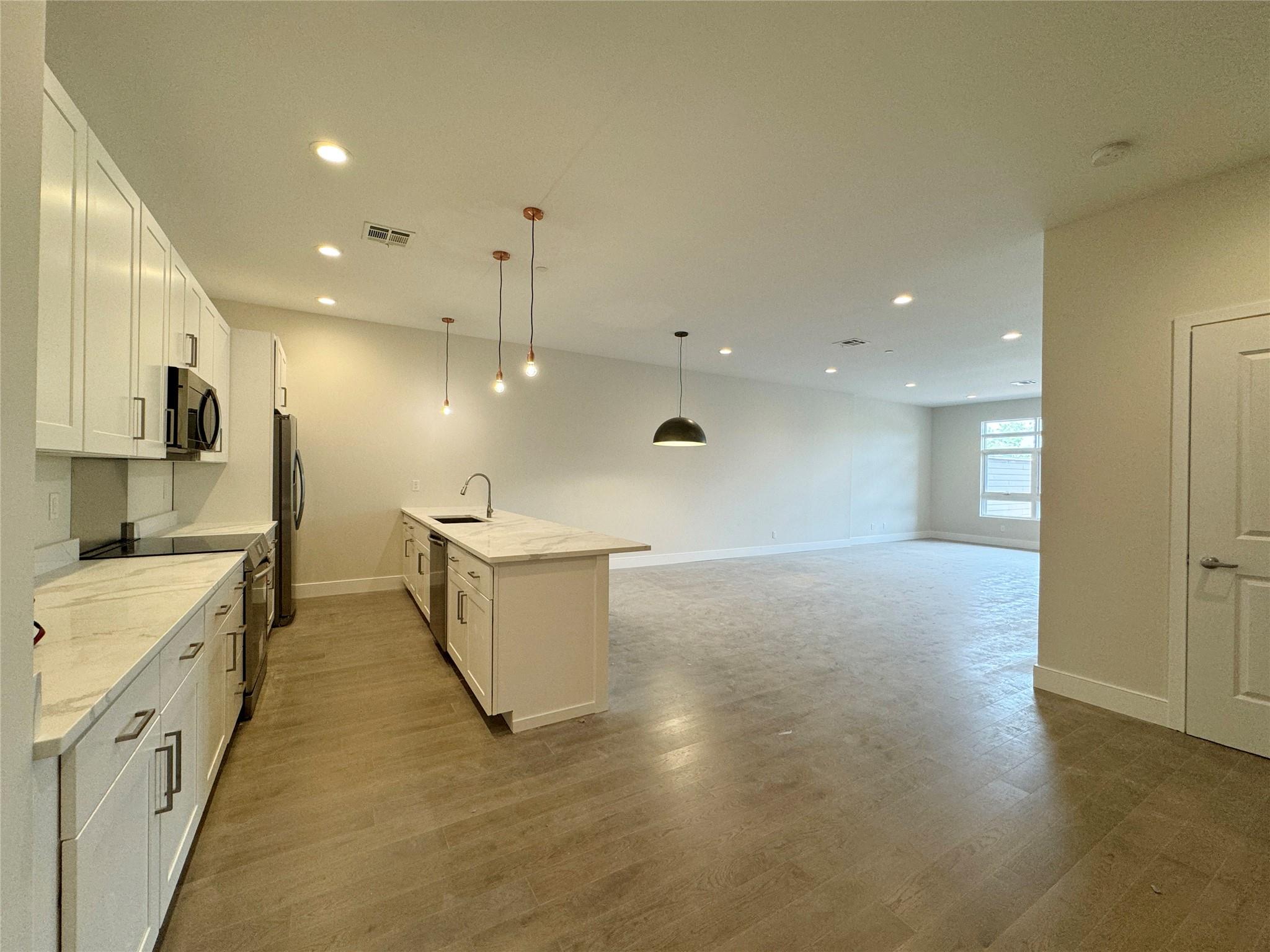 30 Beekman Street # PH3, Beacon, NY 12508