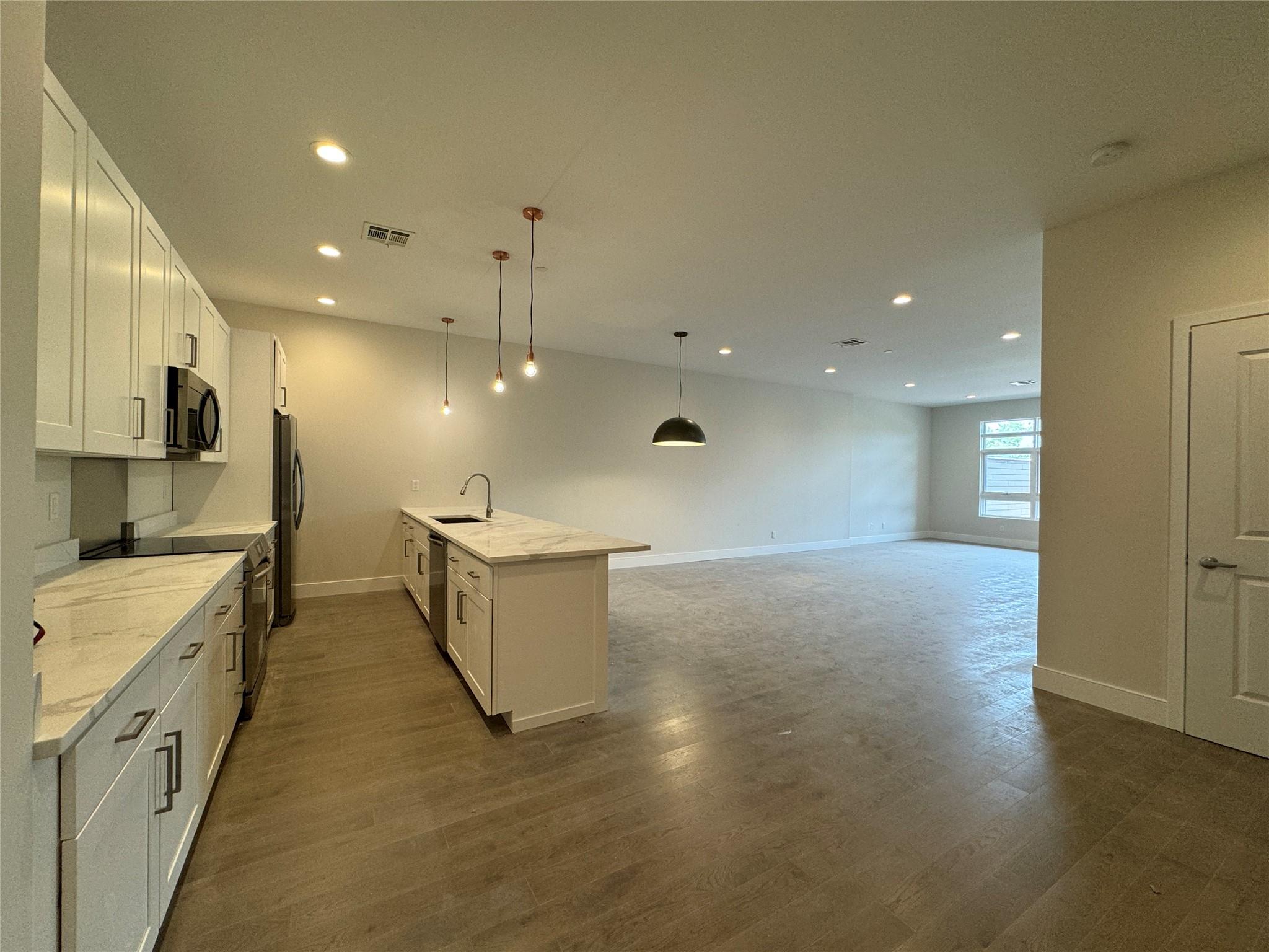 30 Beekman Street # PH3, Beacon, NY 12508