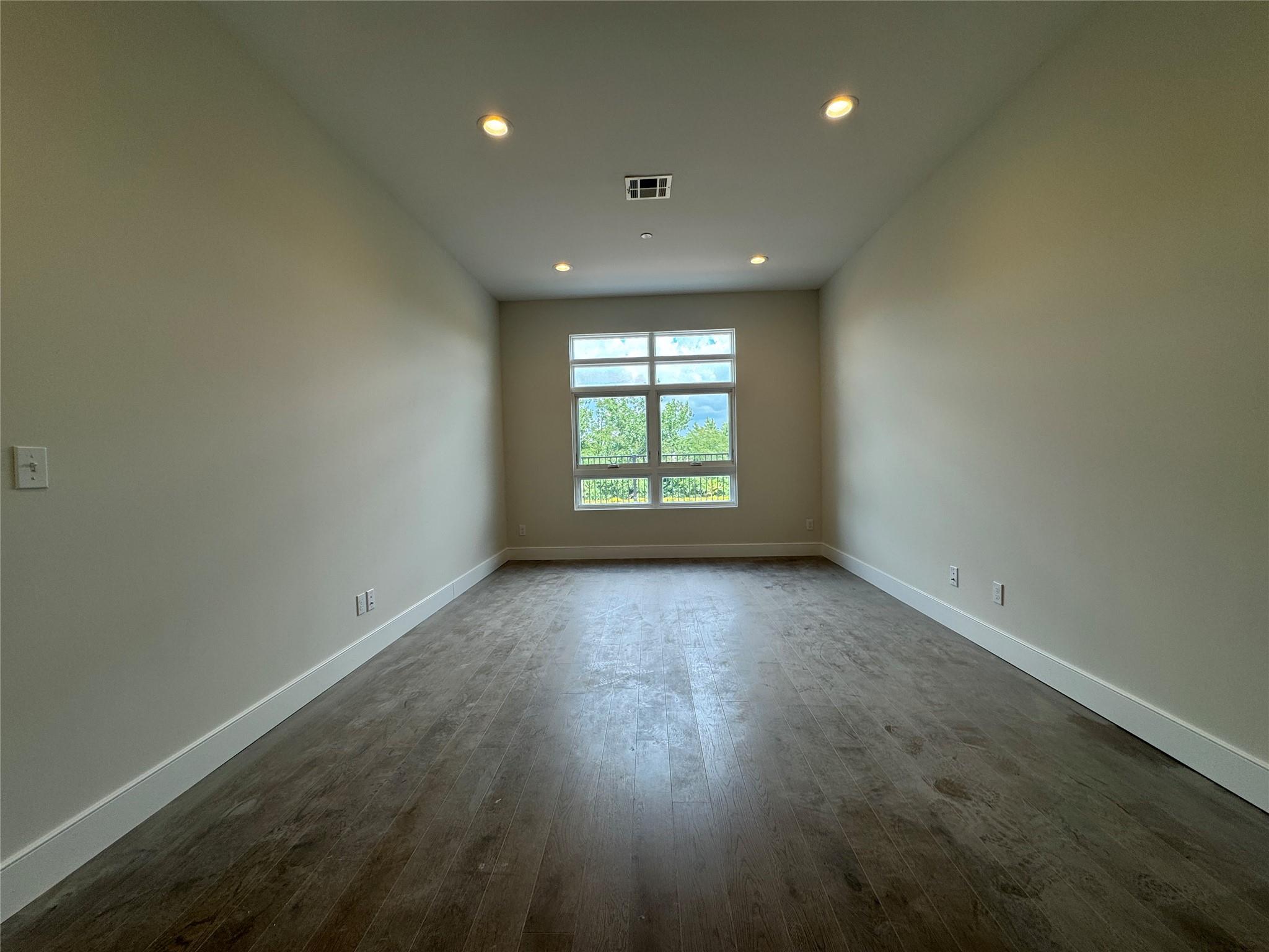 30 Beekman Street # PH3, Beacon, NY 12508