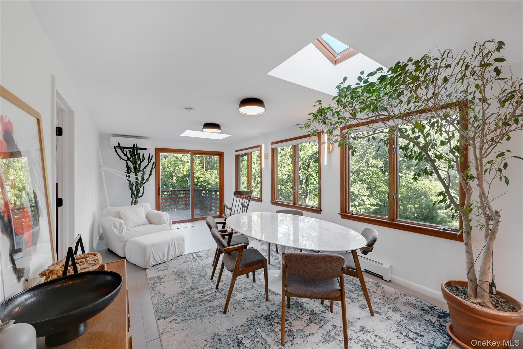 47 Mountainview Dr., Tomkins Cove, NY 10986