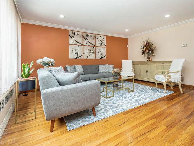 779 Summer Avenue, Uniondale, NY 11553