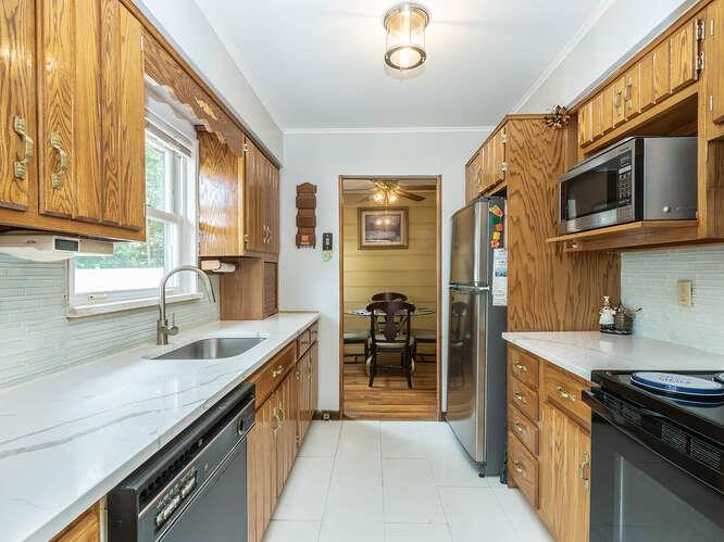 779 Summer Avenue, Uniondale, NY 11553