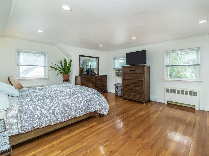 779 Summer Avenue, Uniondale, NY 11553