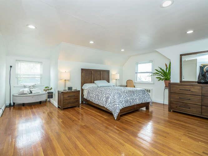 779 Summer Avenue, Uniondale, NY 11553