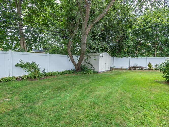 779 Summer Avenue, Uniondale, NY 11553