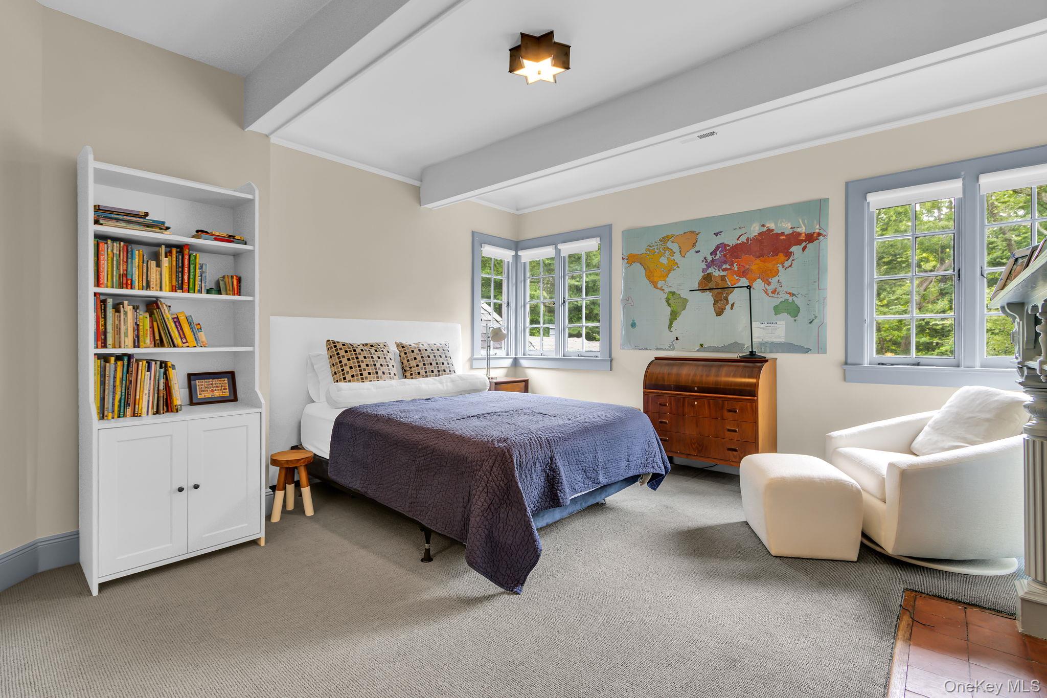 77 Haights Cross Road, Chappaqua, NY 10514