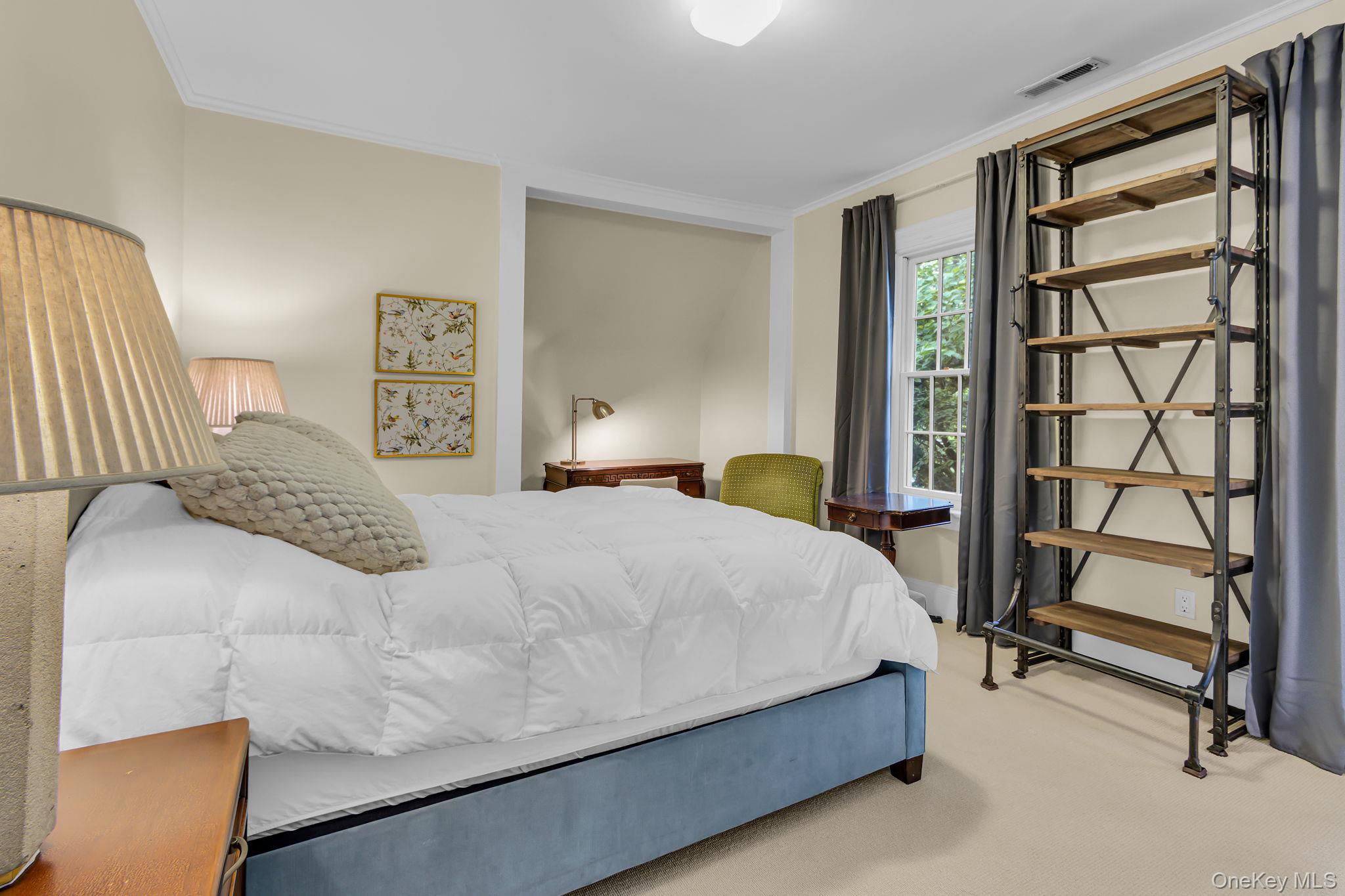 77 Haights Cross Road, Chappaqua, NY 10514