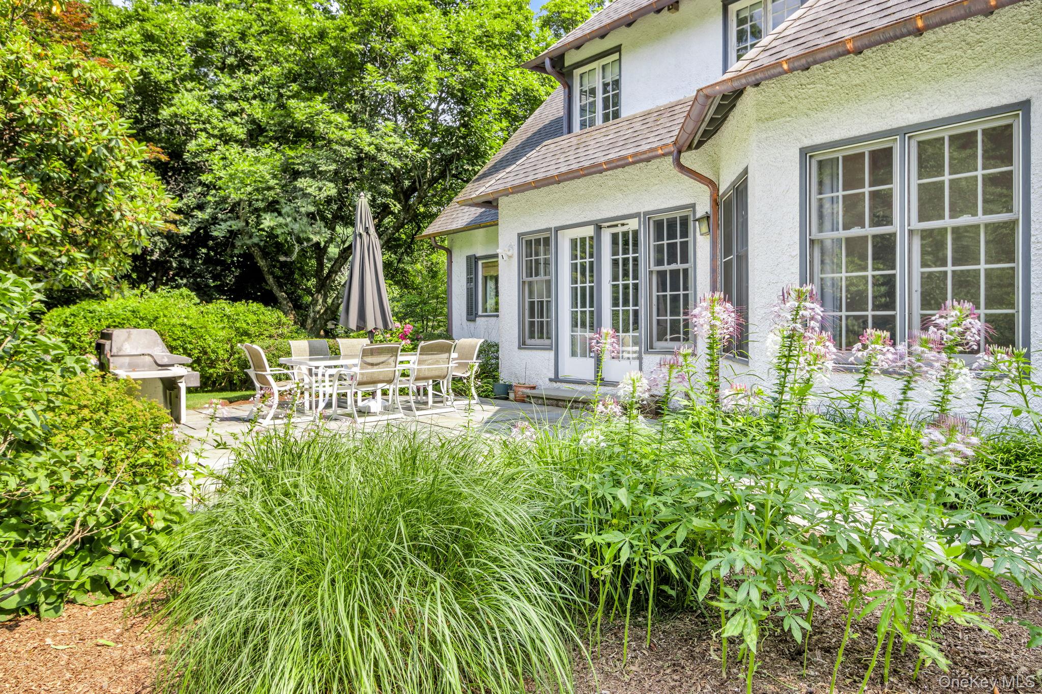 77 Haights Cross Road, Chappaqua, NY 10514