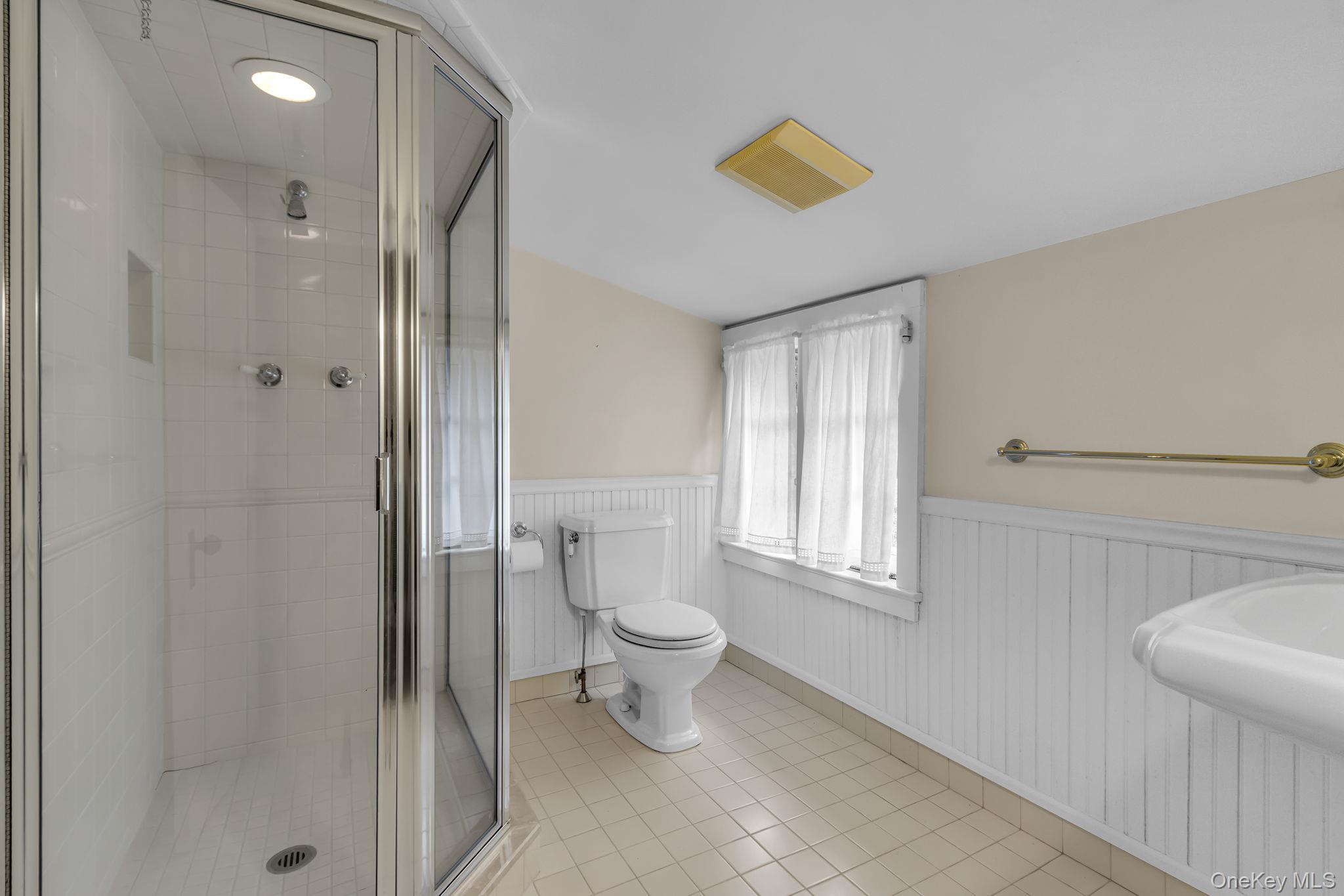 77 Haights Cross Road, Chappaqua, NY 10514