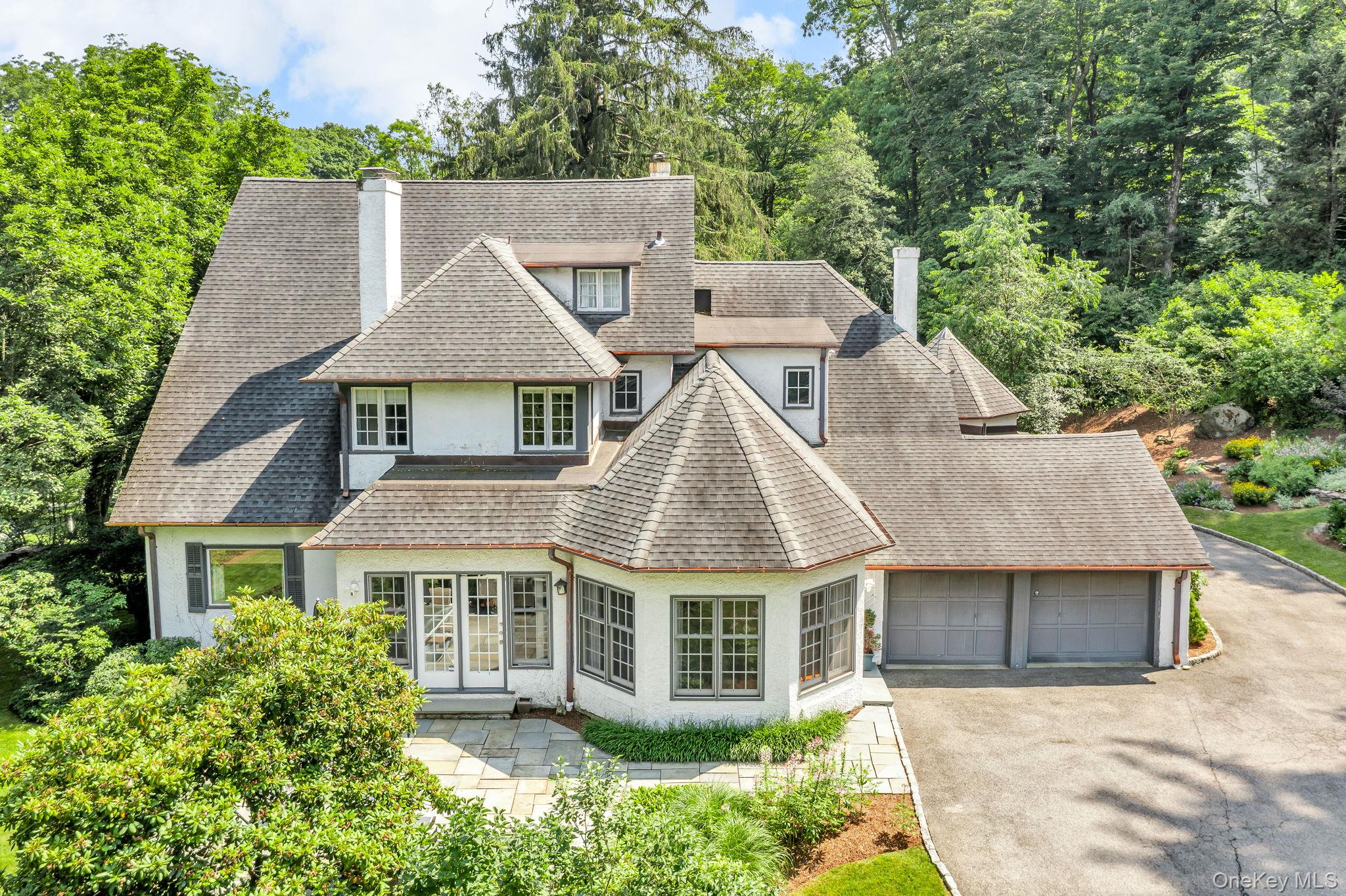 77 Haights Cross Road, Chappaqua, NY 10514