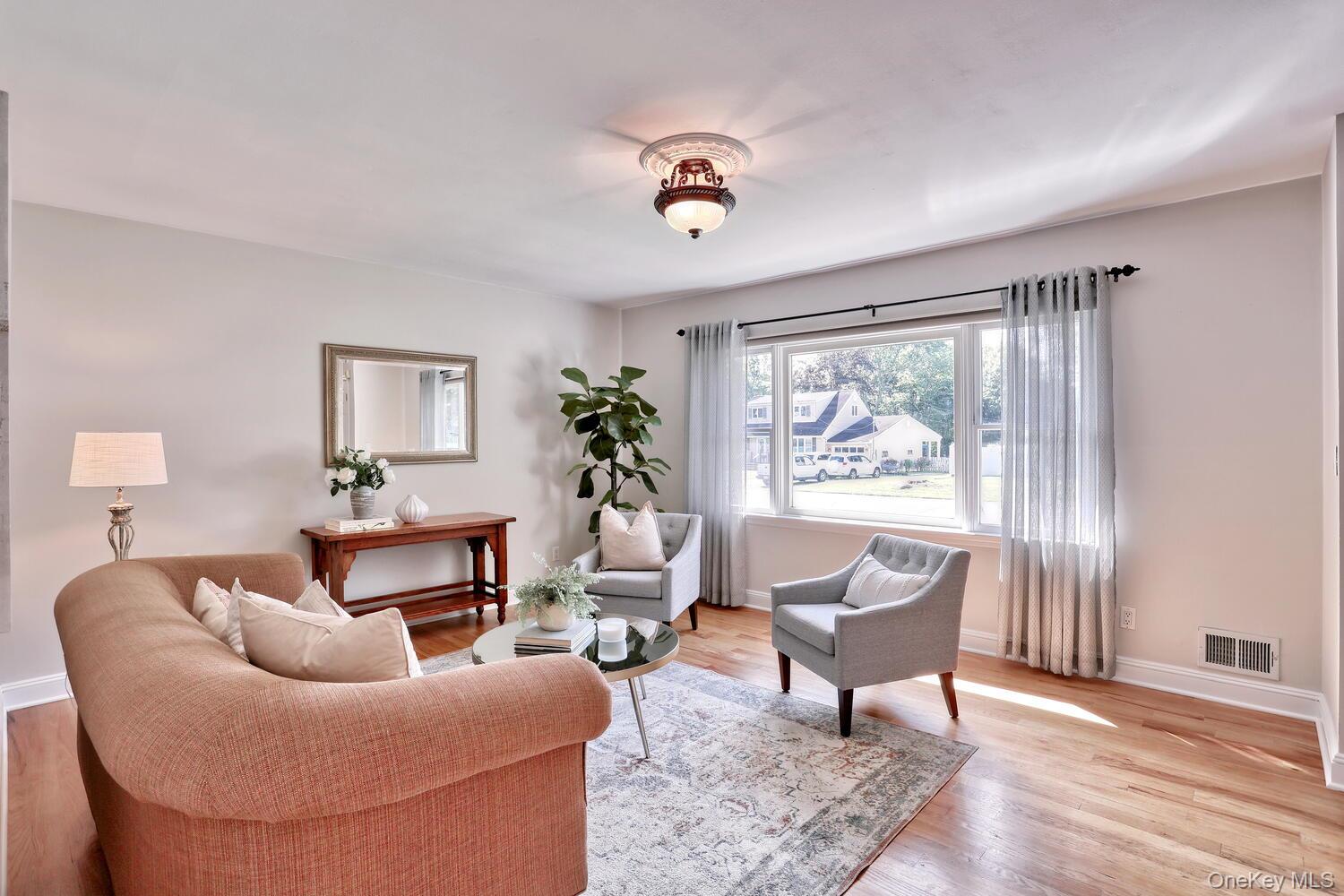 19 Grand Street, New City, NY 10956