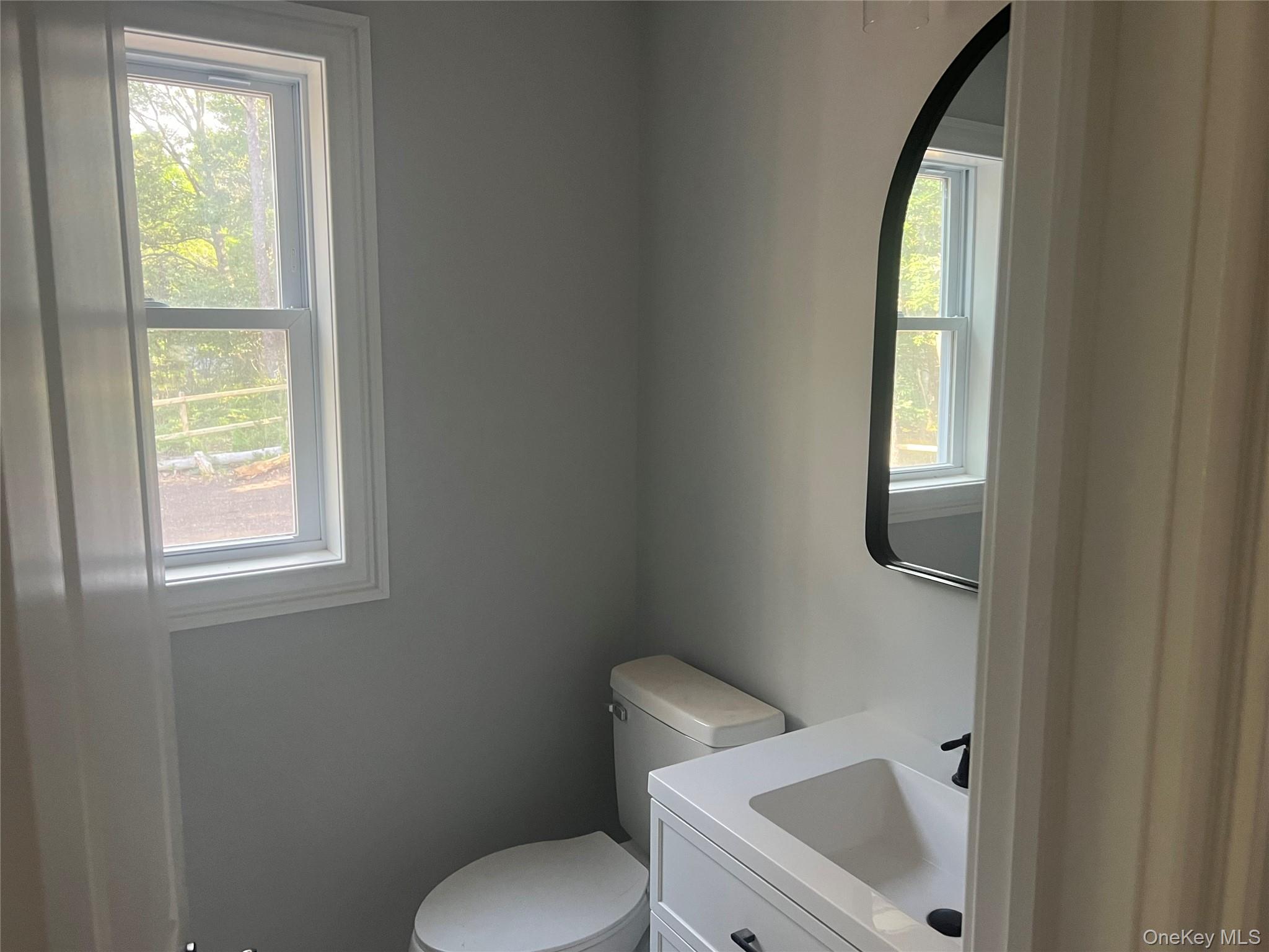 130 Center Street, Holbrook, NY 11741