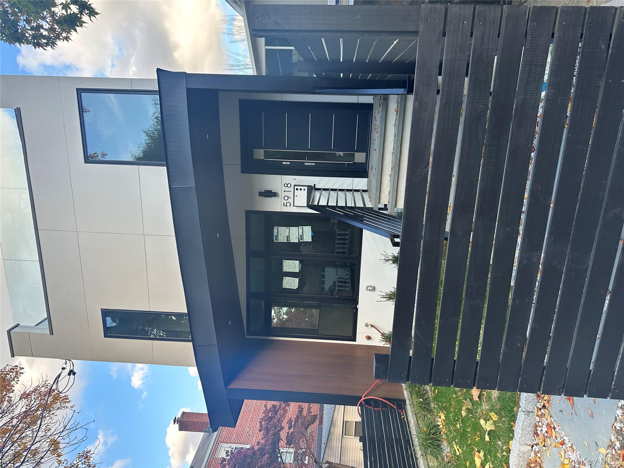 5918 Delafield Avenue, Bronx, NY 10471