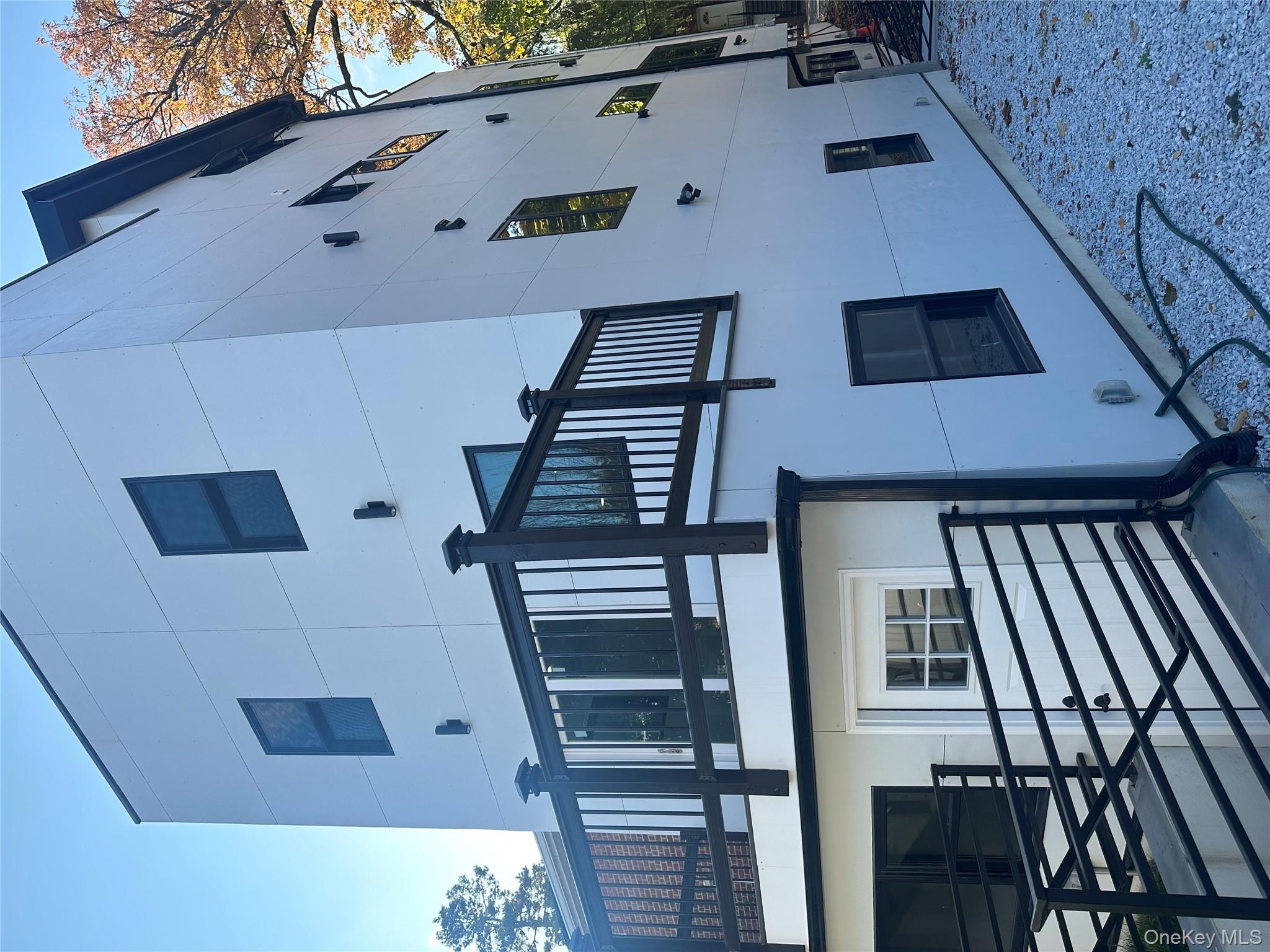 5918 Delafield Avenue, Bronx, NY 10471