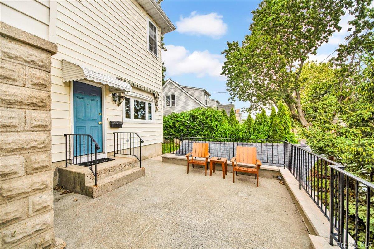73 Sterling Avenue, Yonkers, NY 10704