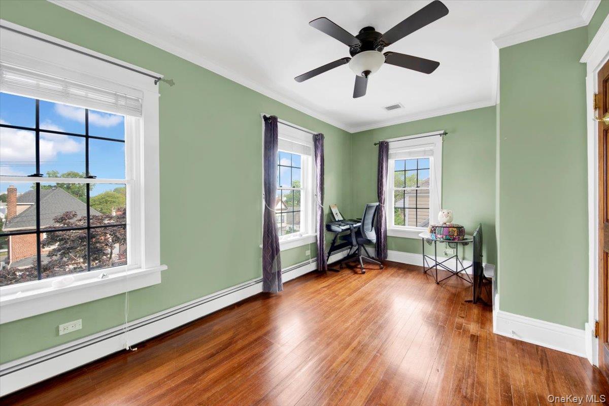 73 Sterling Avenue, Yonkers, NY 10704