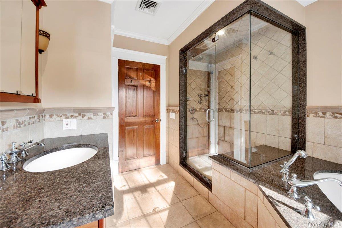 73 Sterling Avenue, Yonkers, NY 10704