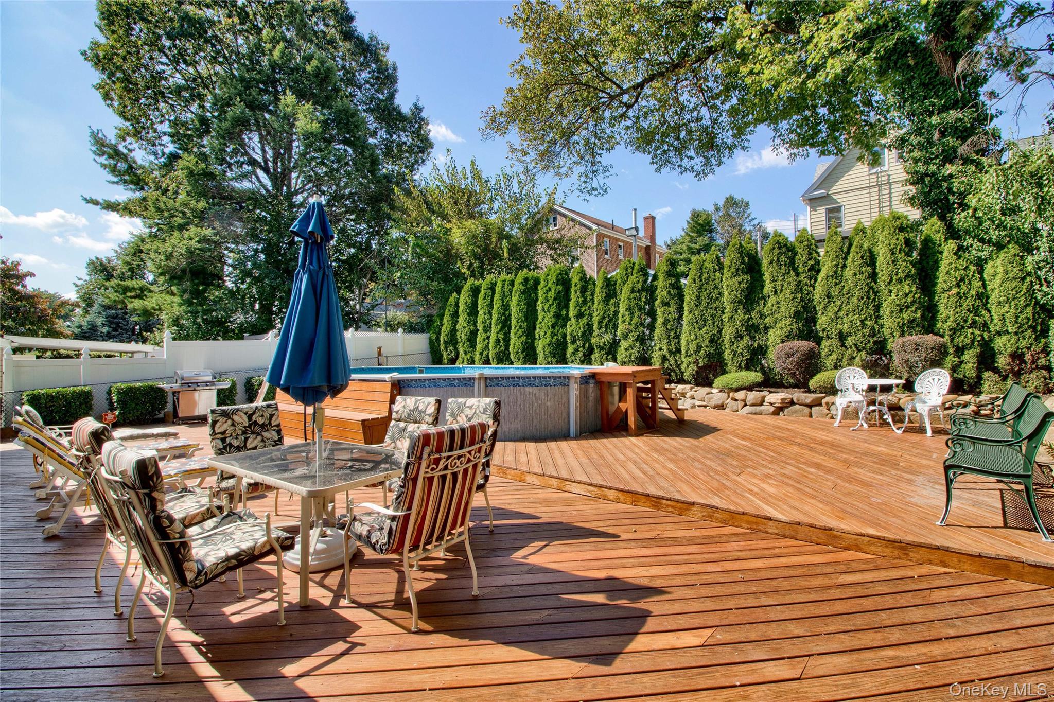 73 Sterling Avenue, Yonkers, NY 10704