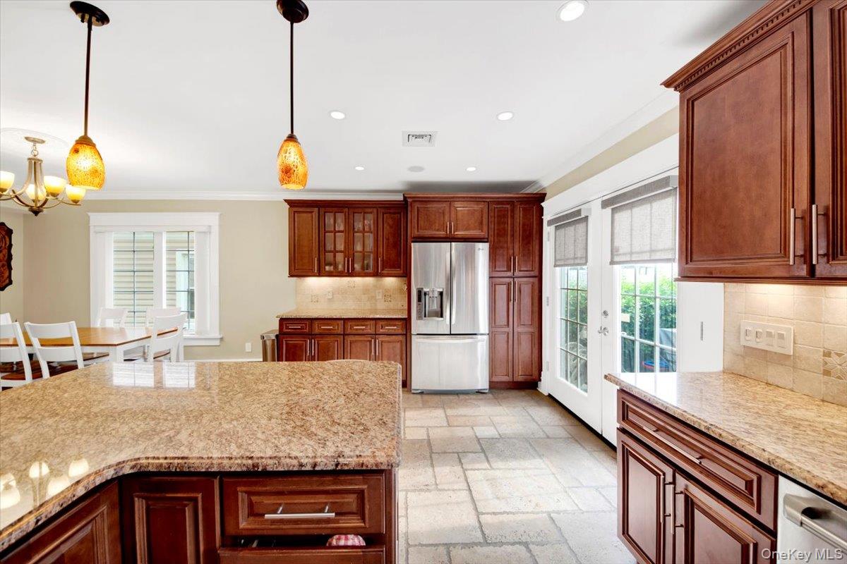 73 Sterling Avenue, Yonkers, NY 10704