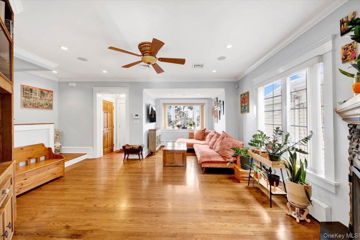 73 Sterling Avenue, Yonkers, NY 10704