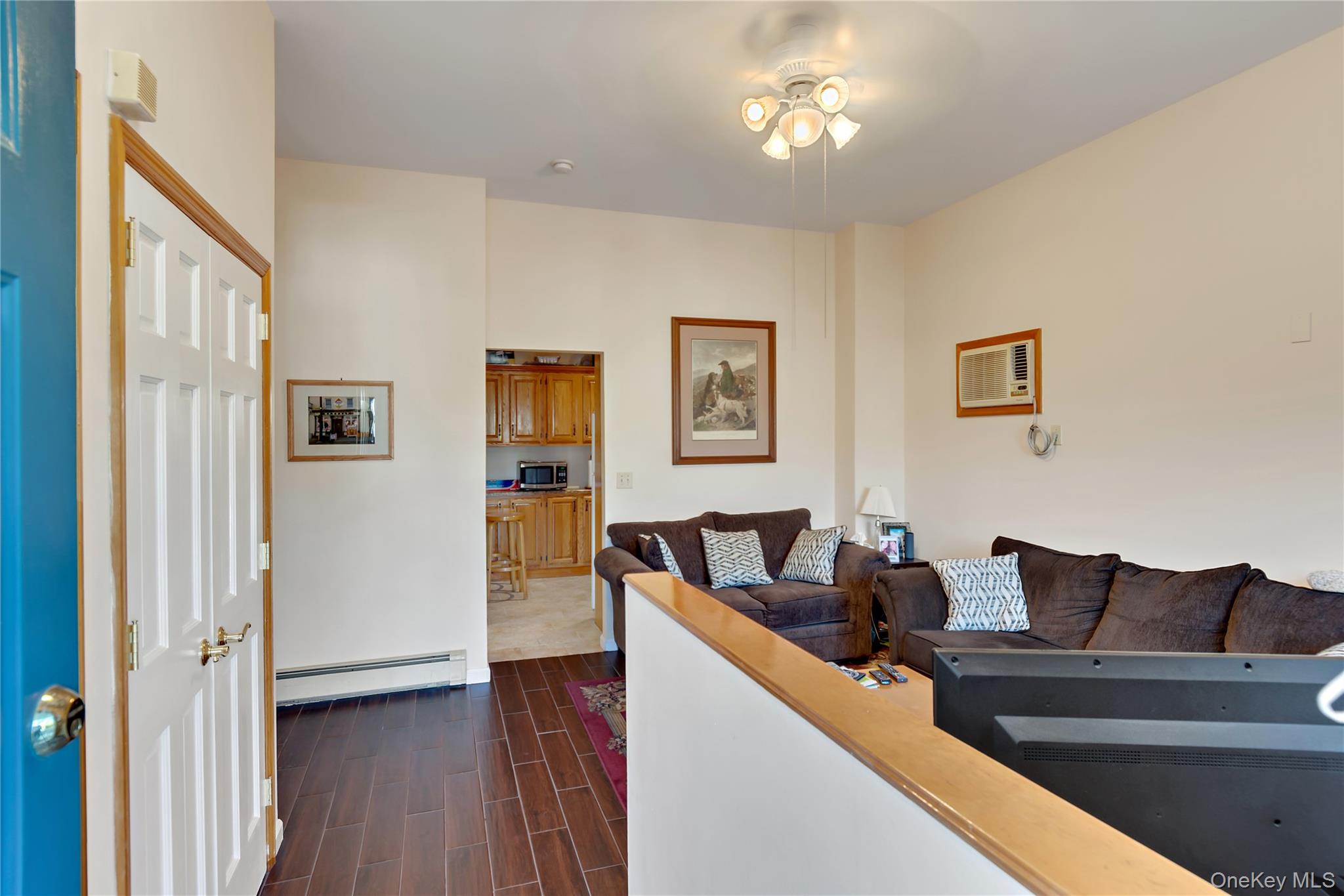 73 Sterling Avenue, Yonkers, NY 10704