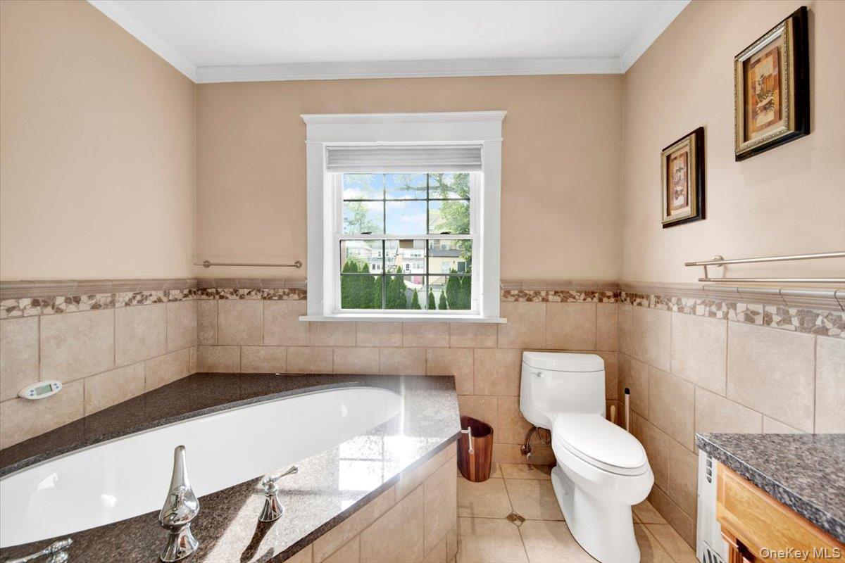 73 Sterling Avenue, Yonkers, NY 10704