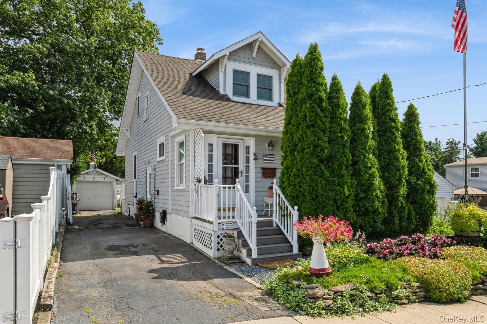 45 Cherry Street, Locust Valley, NY 11560
