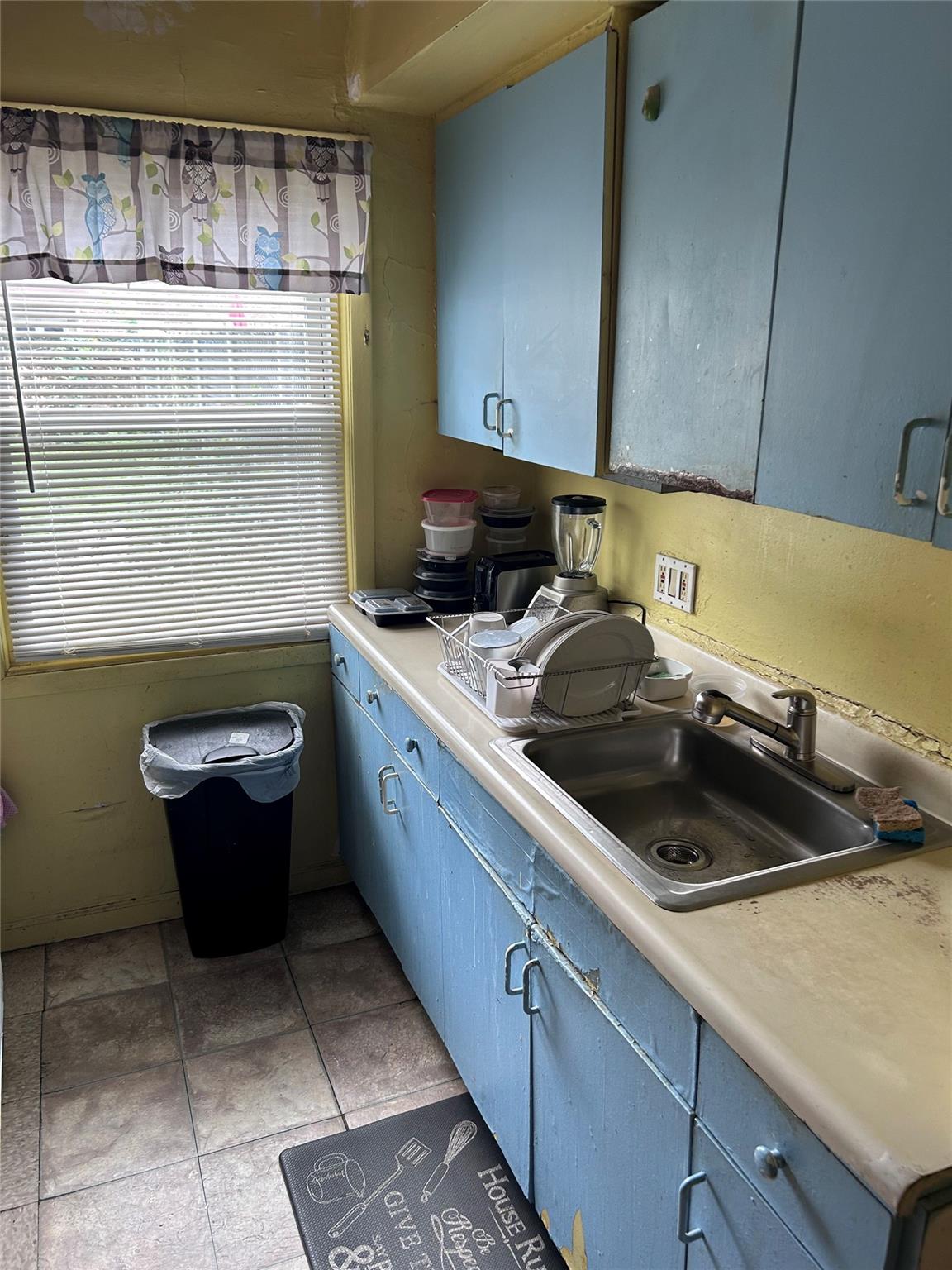 10211 187th Street, Hollis, NY 11423