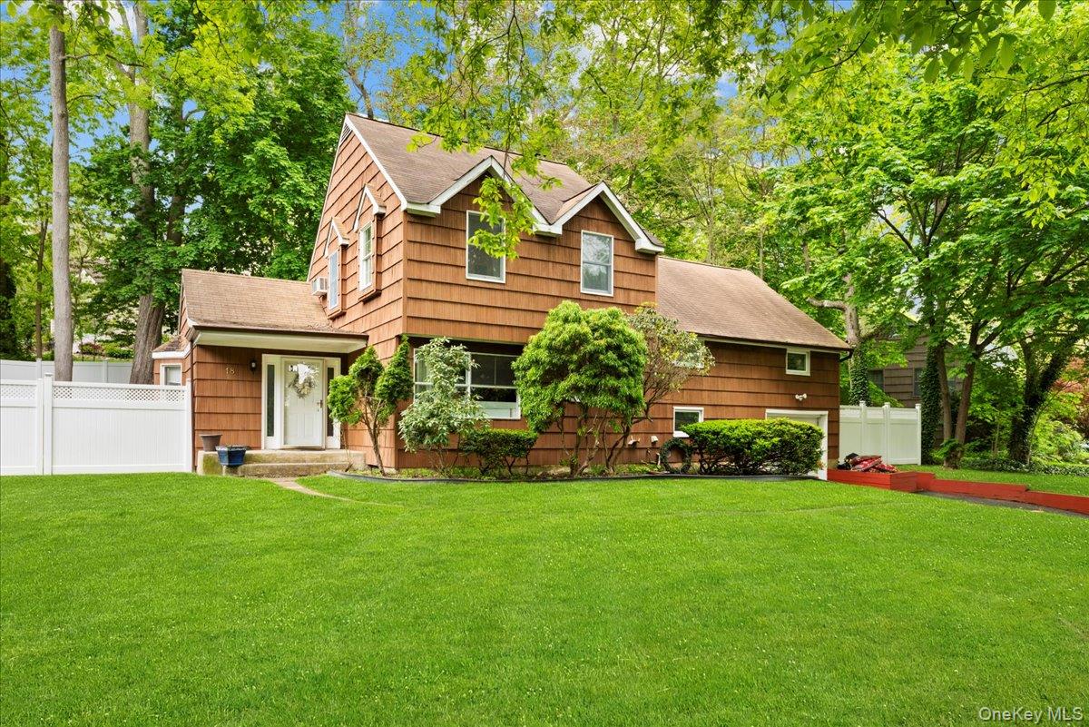 18 Nursery Road, Melville, NY 11747