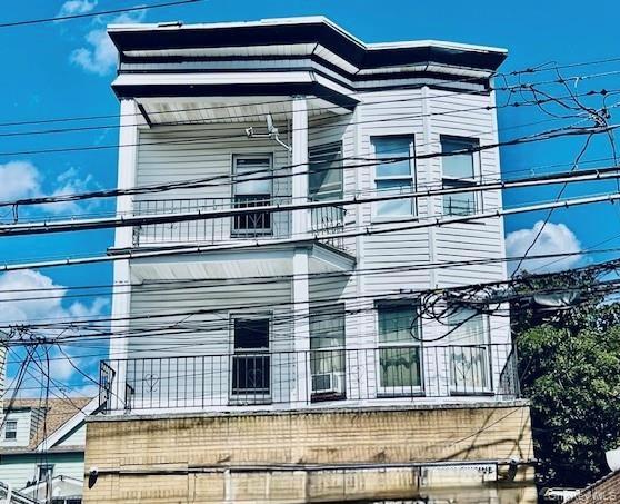 137 Lake Avenue, Yonkers, NY 10703