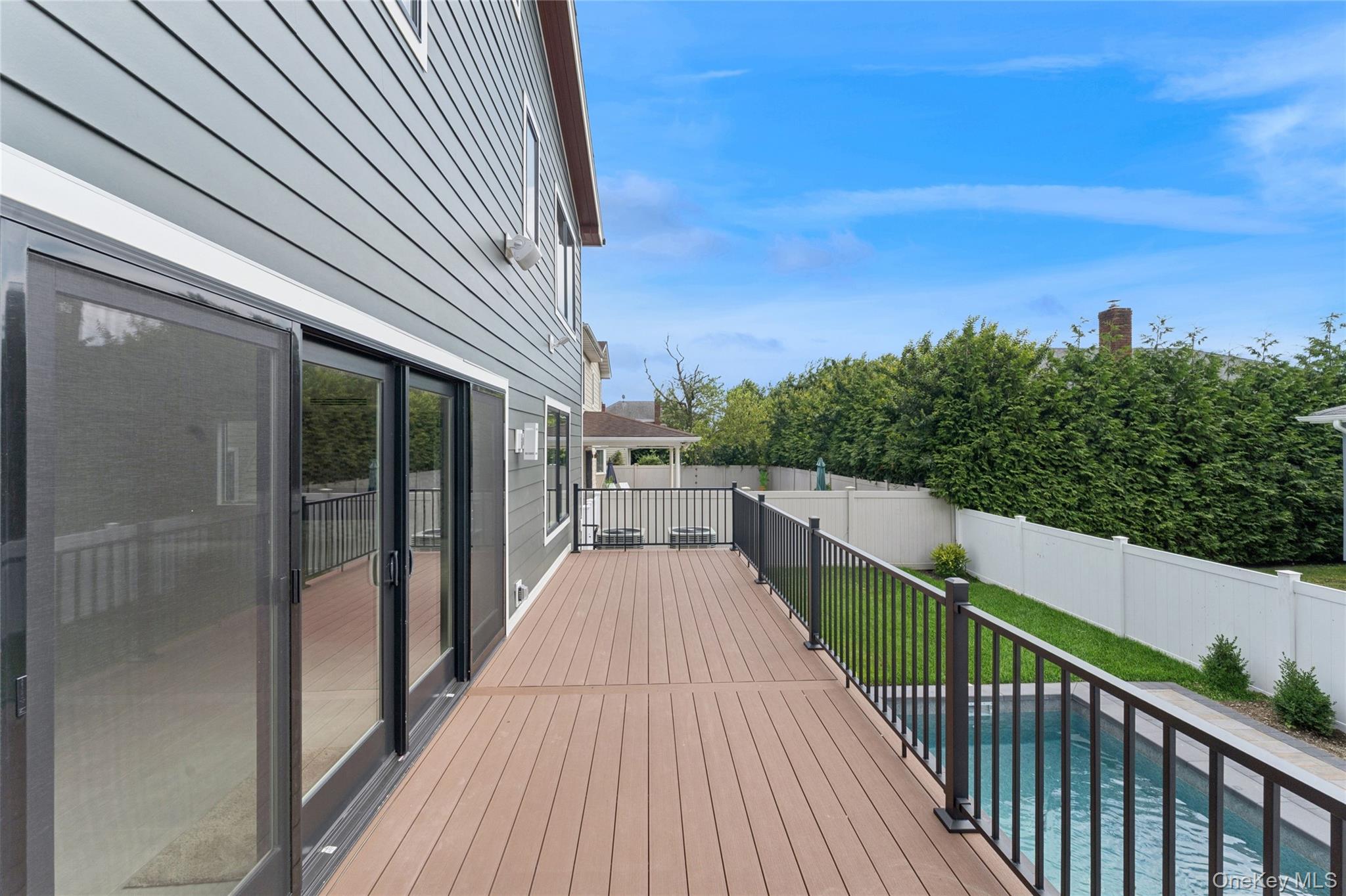 141 Flamingo Street, Atlantic Beach, NY 11509