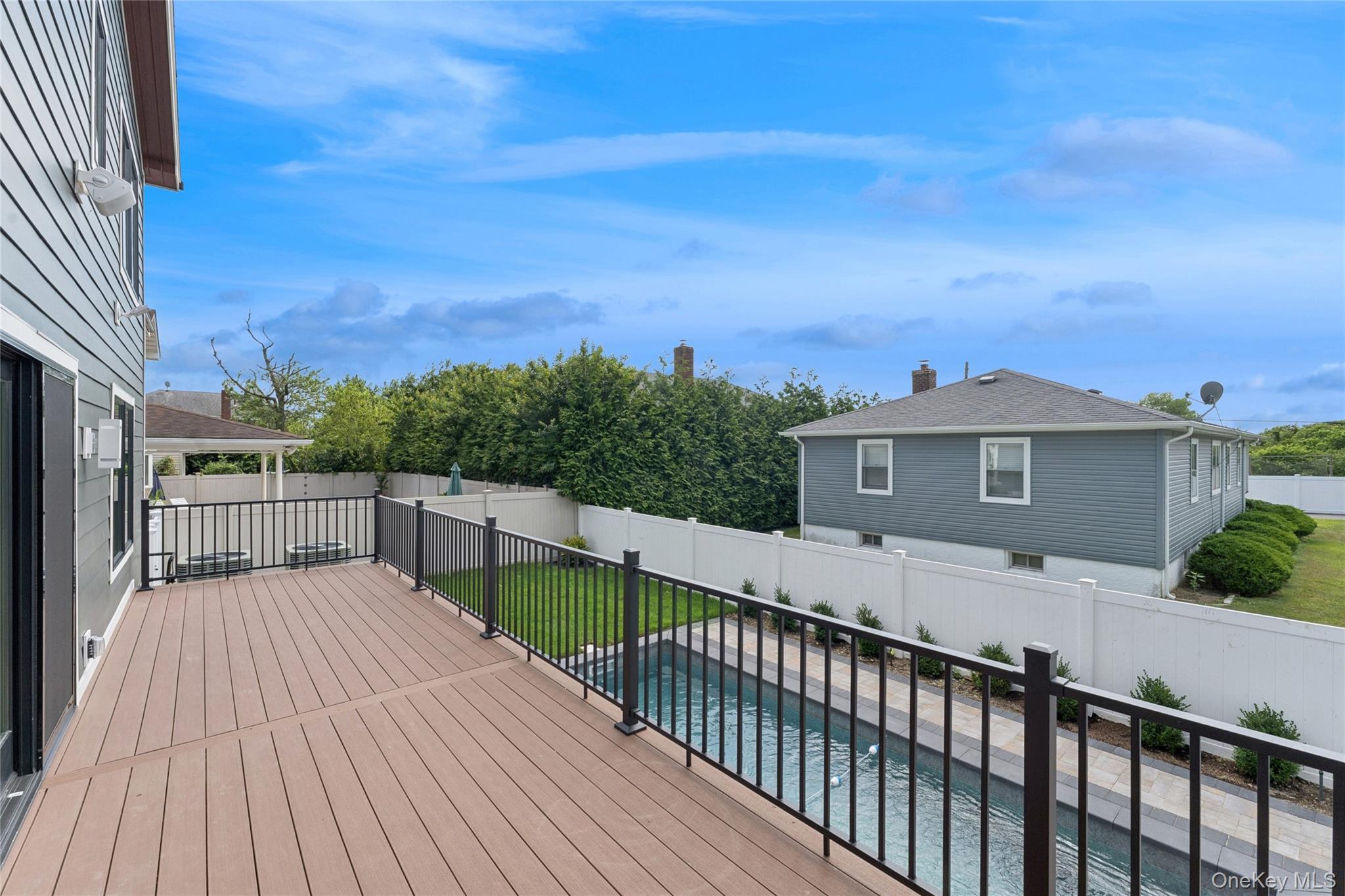 141 Flamingo Street, Atlantic Beach, NY 11509