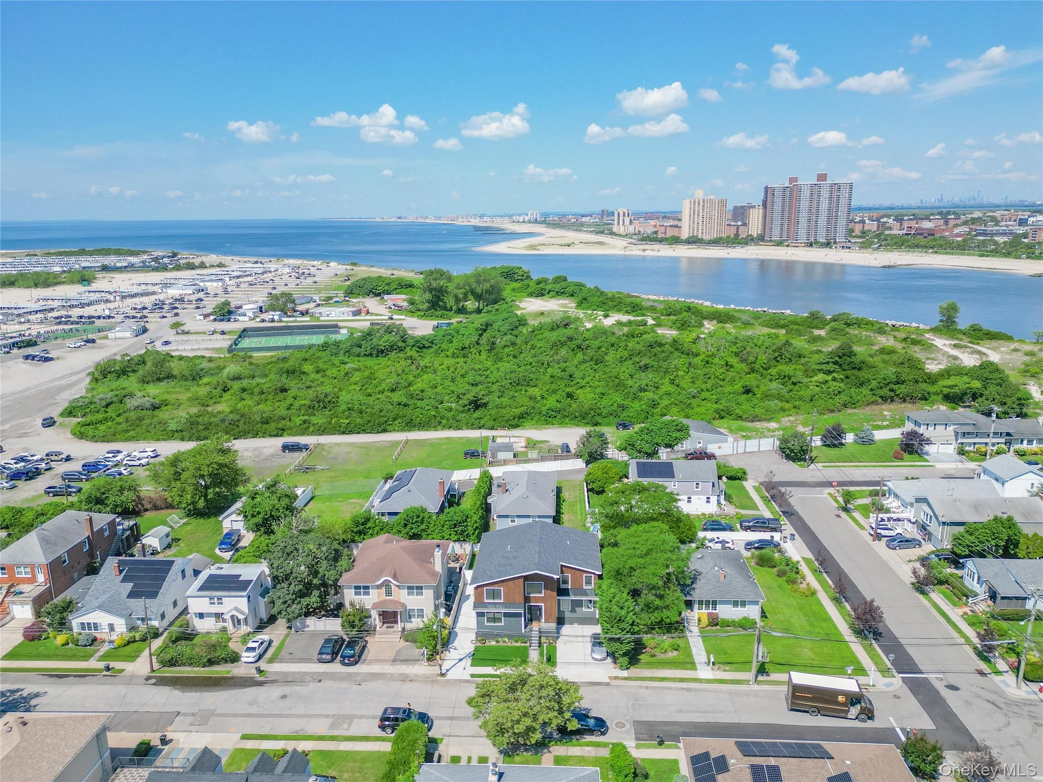 141 Flamingo Street, Atlantic Beach, NY 11509