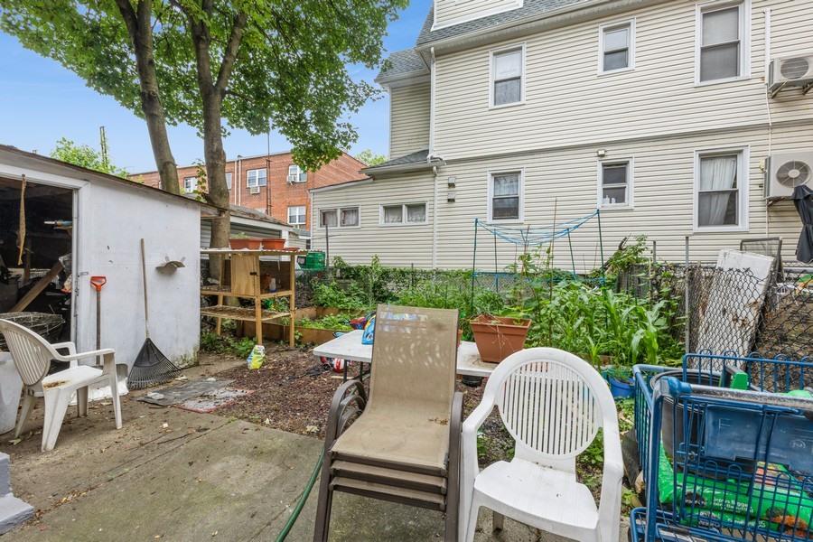 4808 92nd Street, Elmhurst, NY 11373