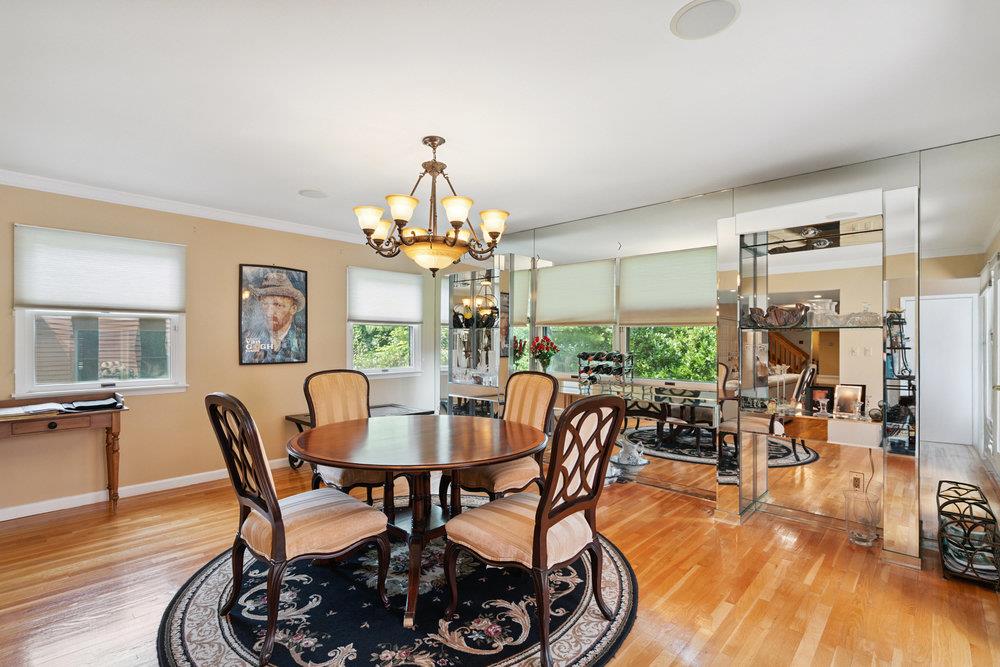 26 Hunt Court, Jericho, NY 11753