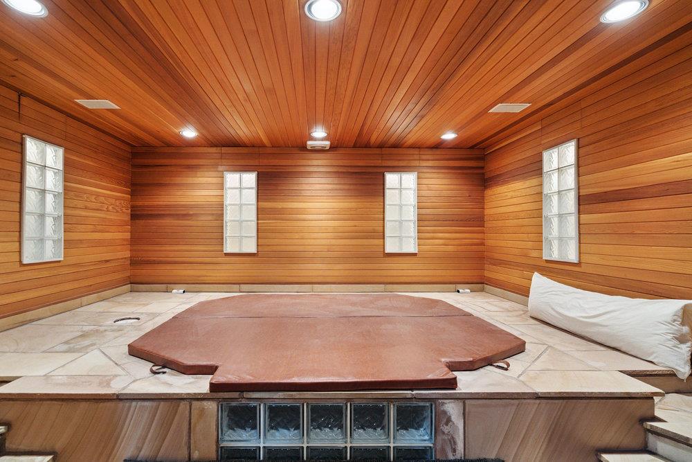 26 Hunt Court, Jericho, NY 11753