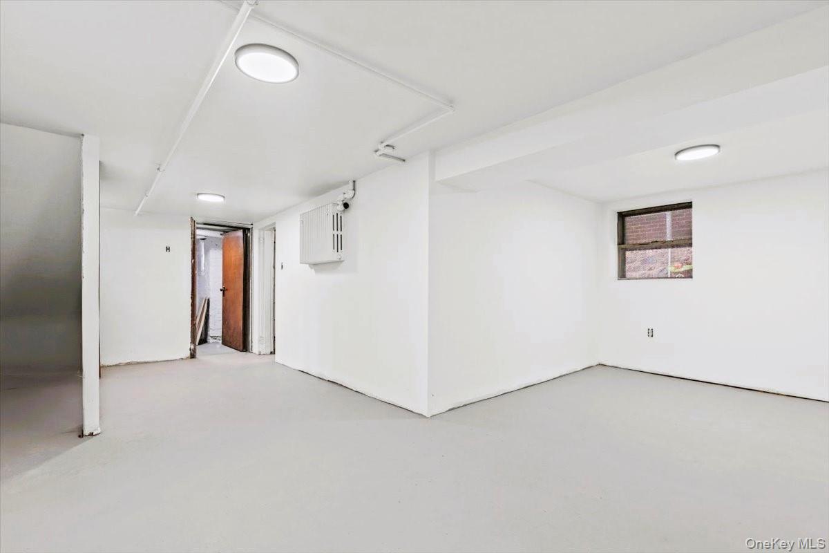 6112 Fieldston Road, Bronx, NY 10471