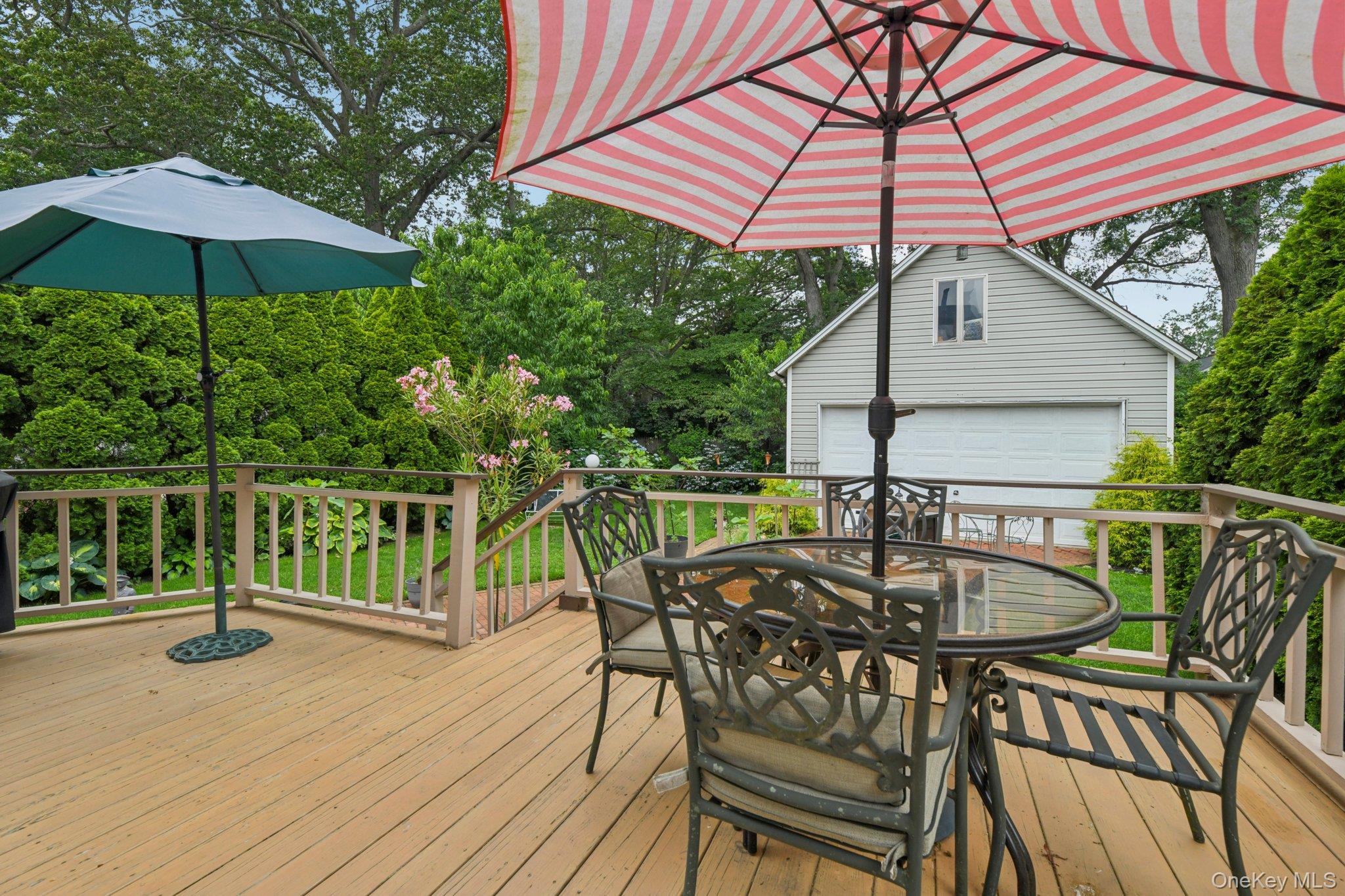 402 N Village Avenue, Rockville Centre, NY 11570