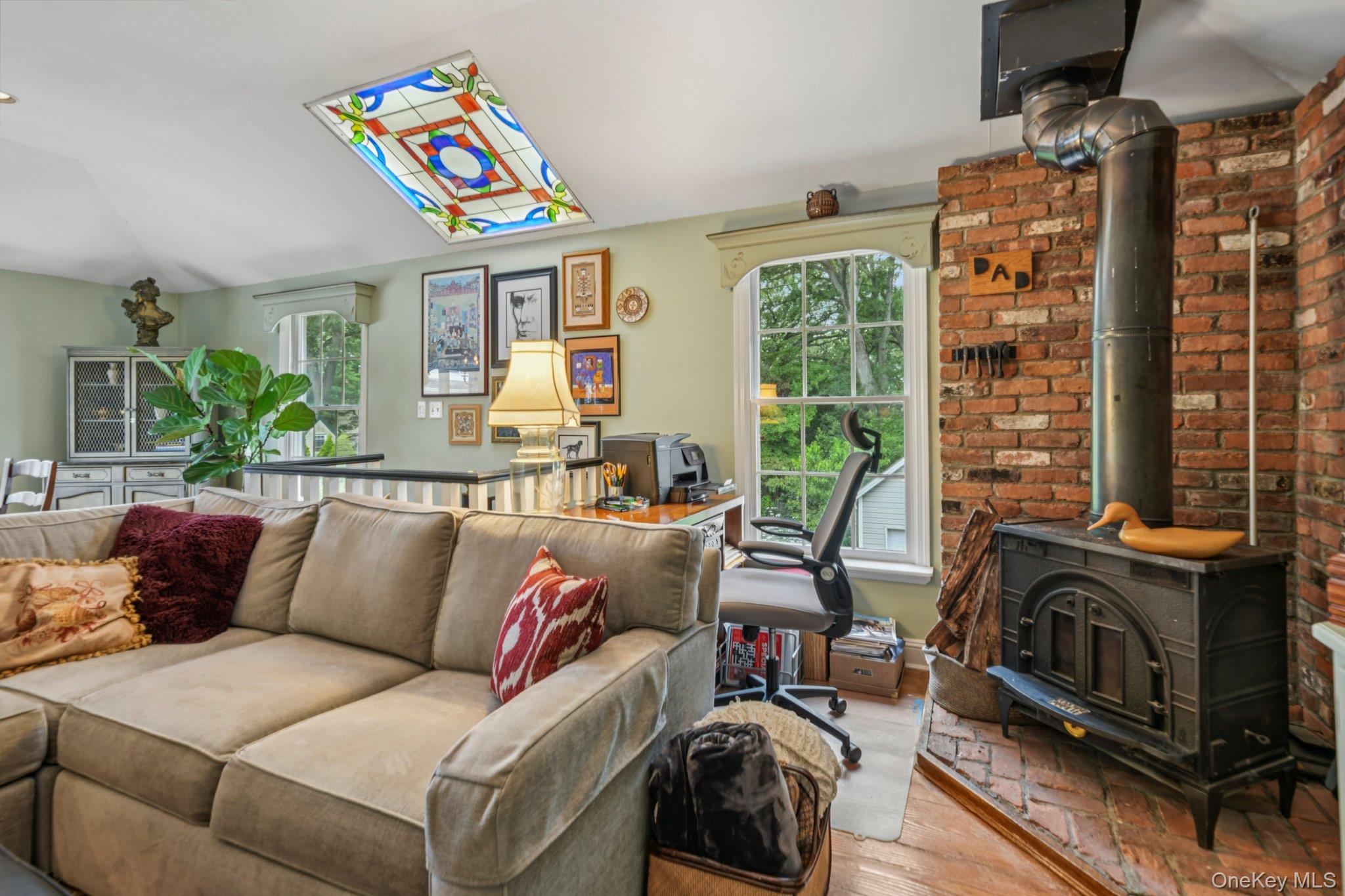 402 N Village Avenue, Rockville Centre, NY 11570