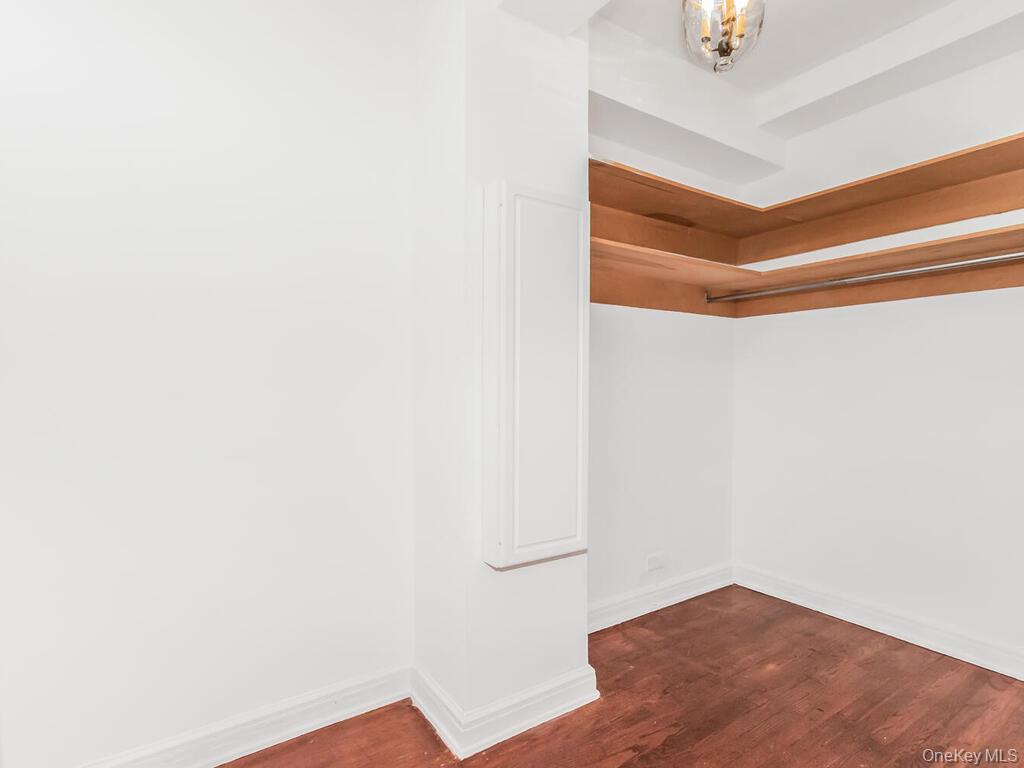 340 W 57th Street # 5F, New York (Manhattan), NY 10019