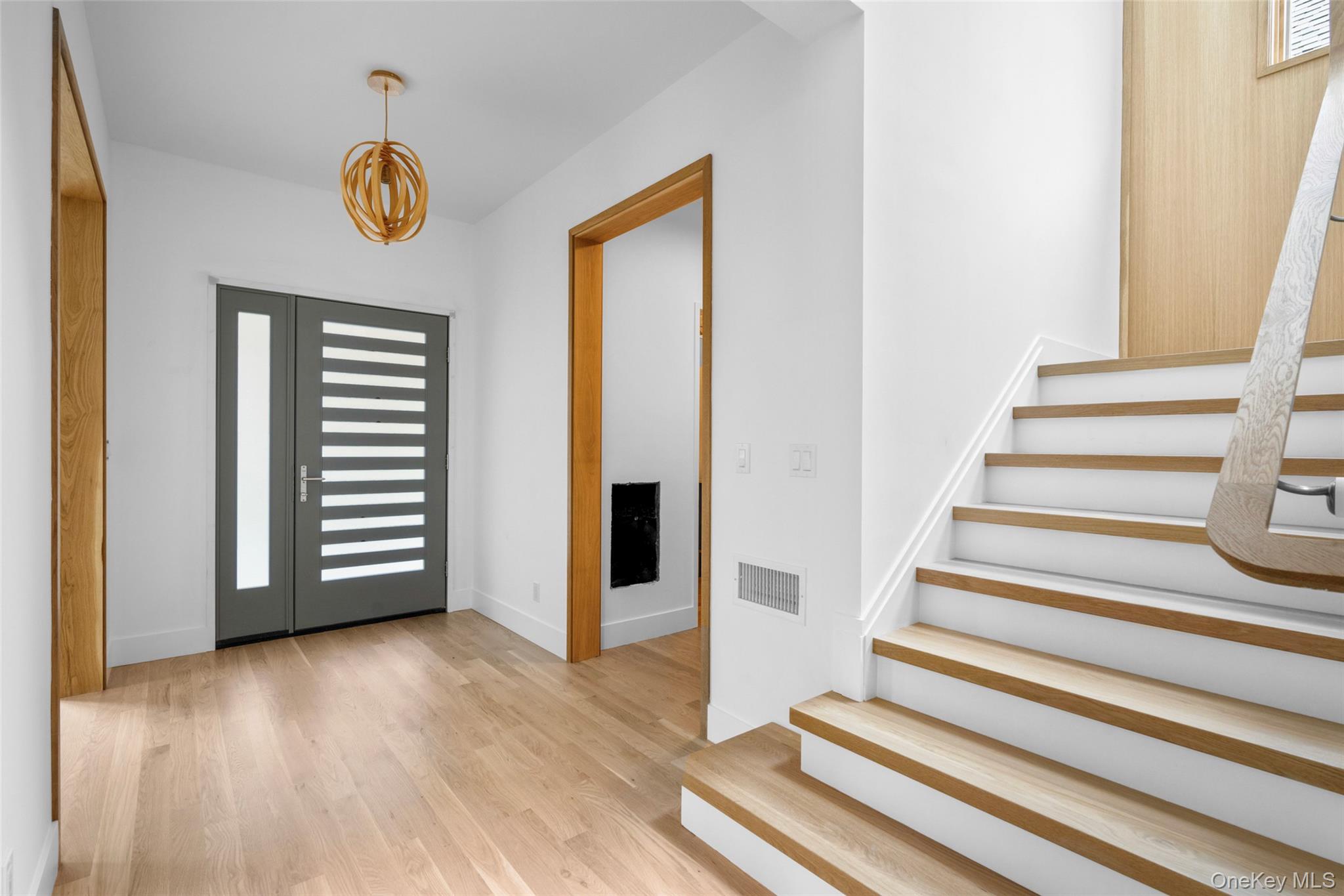 4 Burton Road, Larchmont, NY 10538