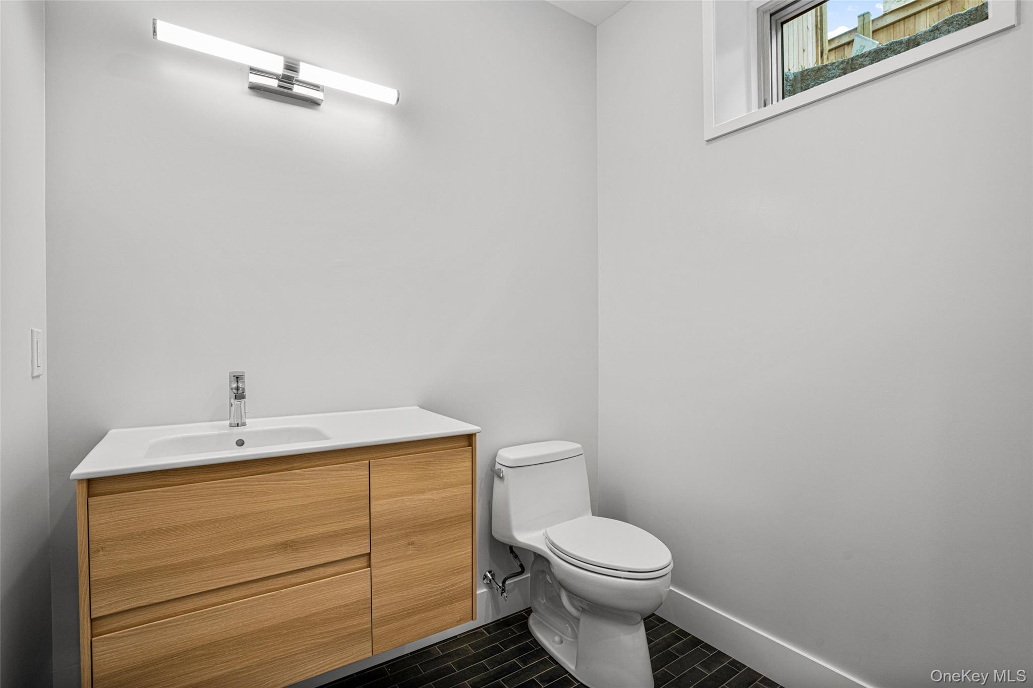 4 Burton Road, Larchmont, NY 10538