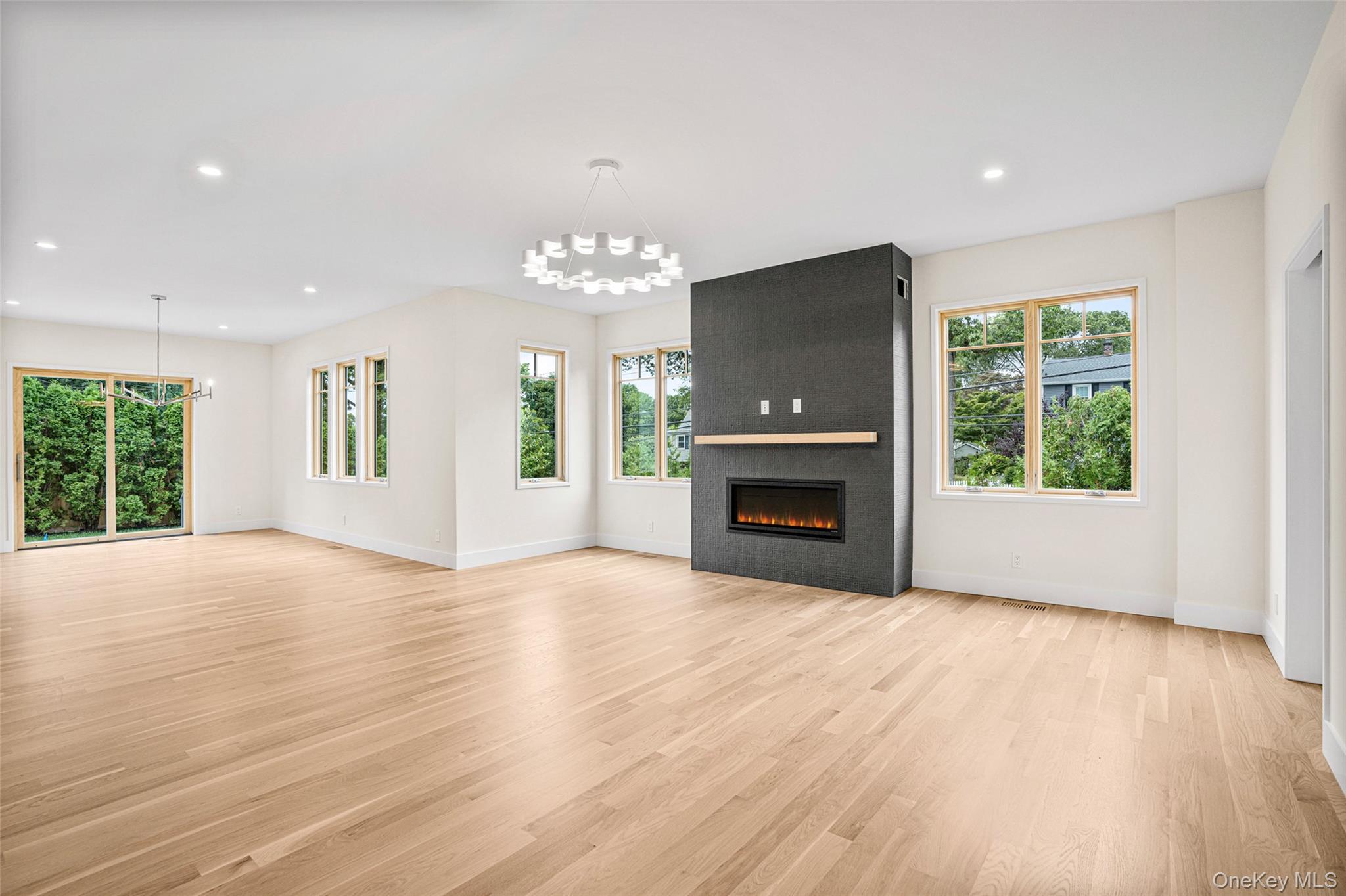 4 Burton Road, Larchmont, NY 10538