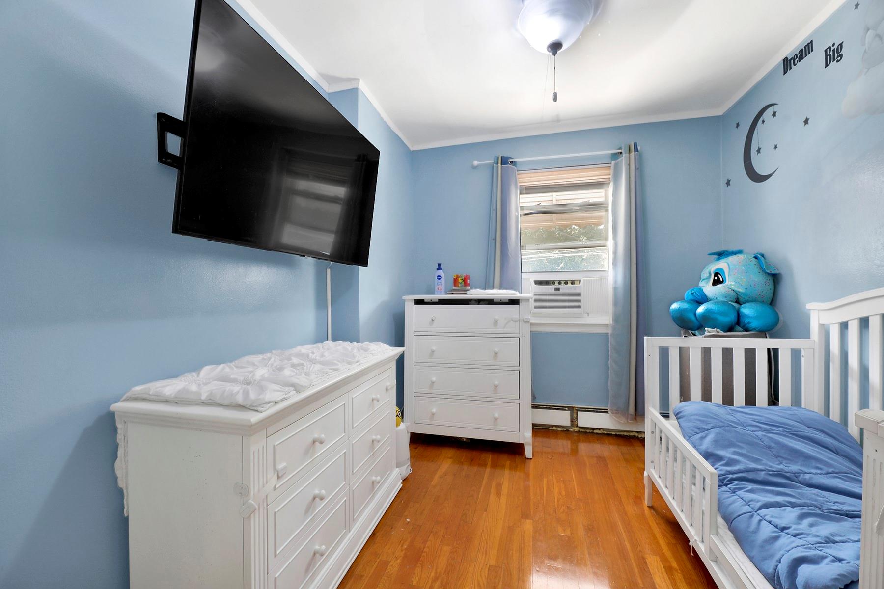 946 Balcom Avenue, Bronx, NY 10465