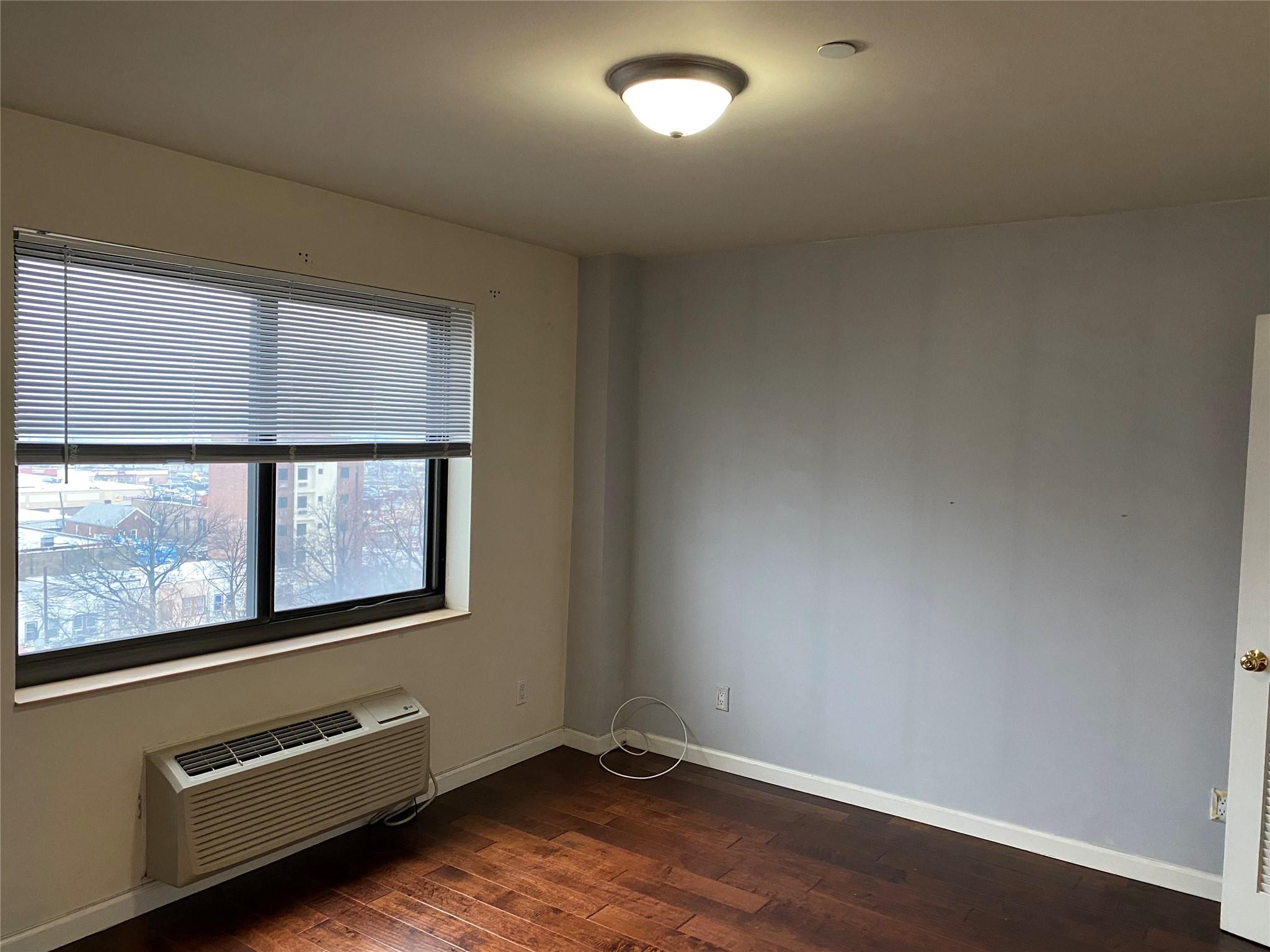 3138 137th Street # 9B, Flushing, NY 11354