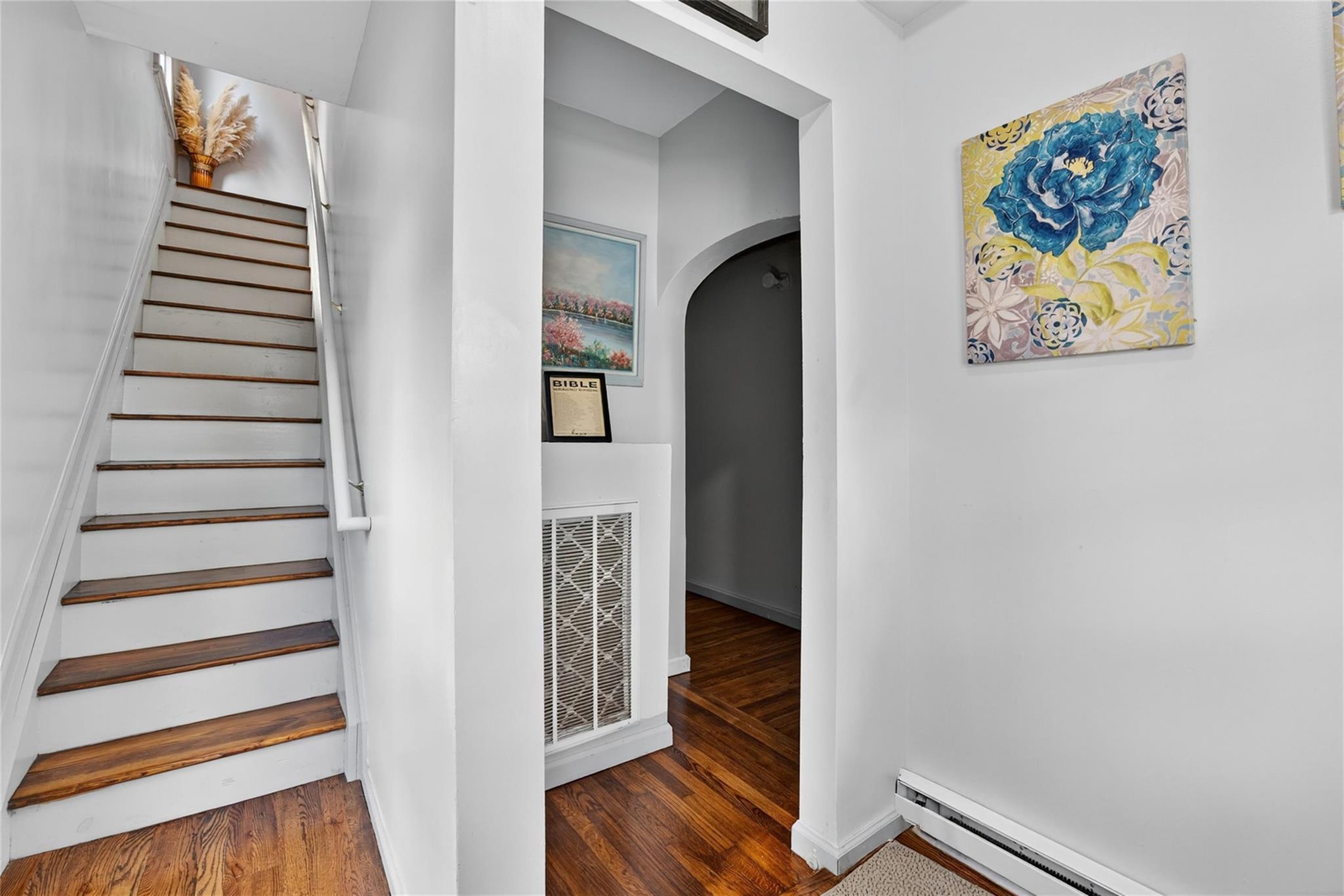 33 E Main Street, Blooming Grove, NY 10992