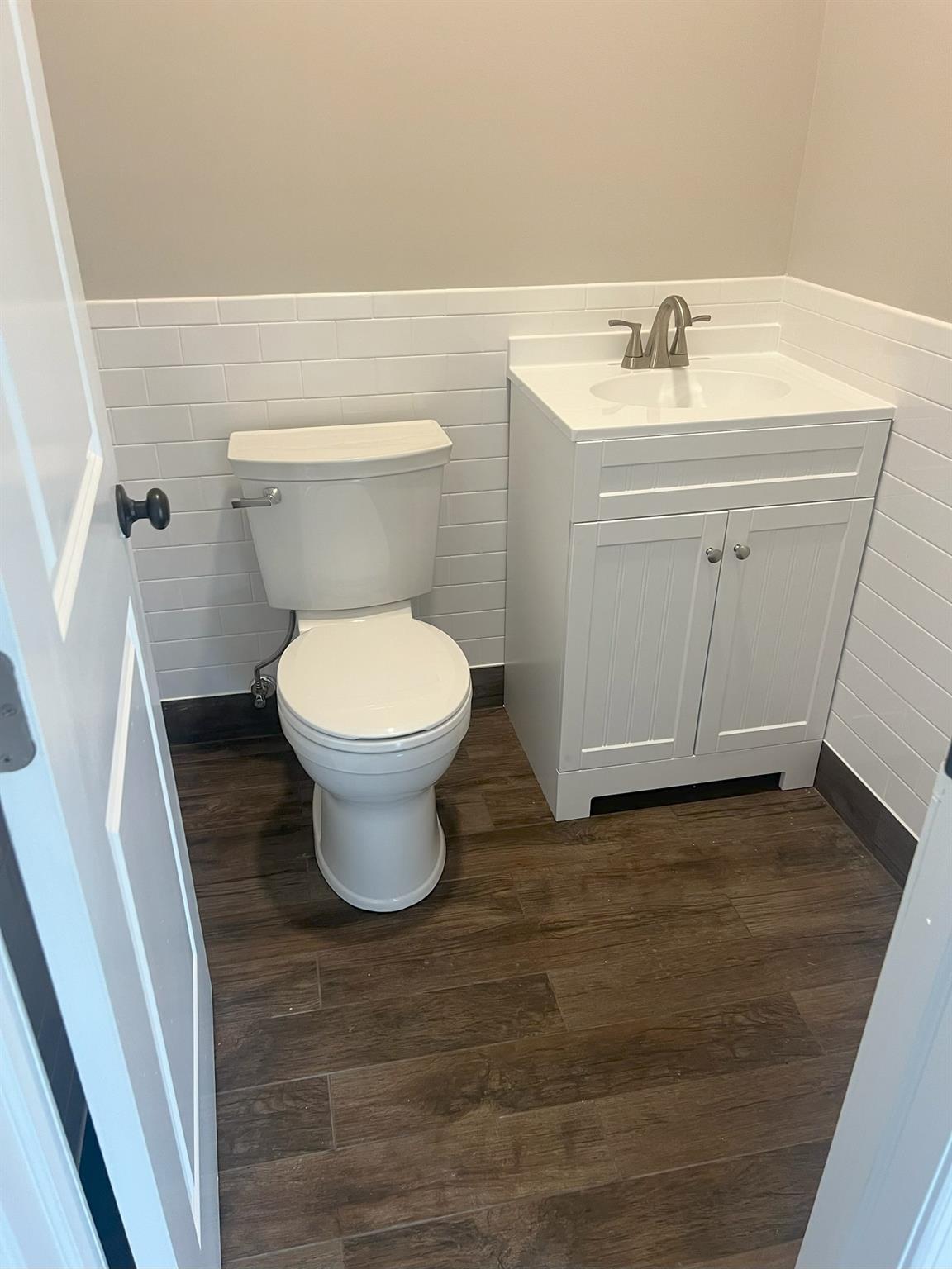 2801 Montauk Hwy # 3 & 4, Brookhaven, NY 11719