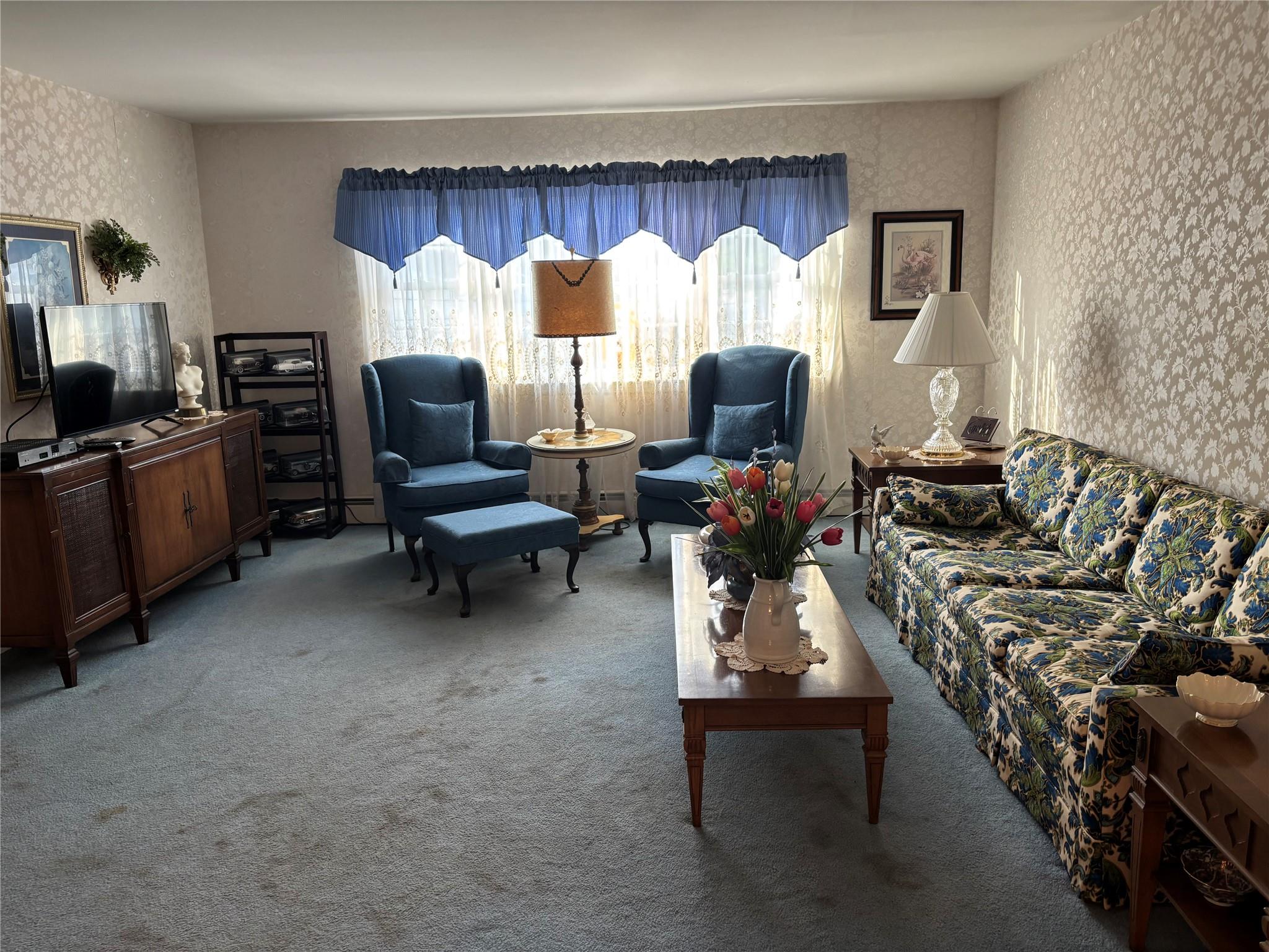 557 Southside Avenue, Freeport, NY 11520