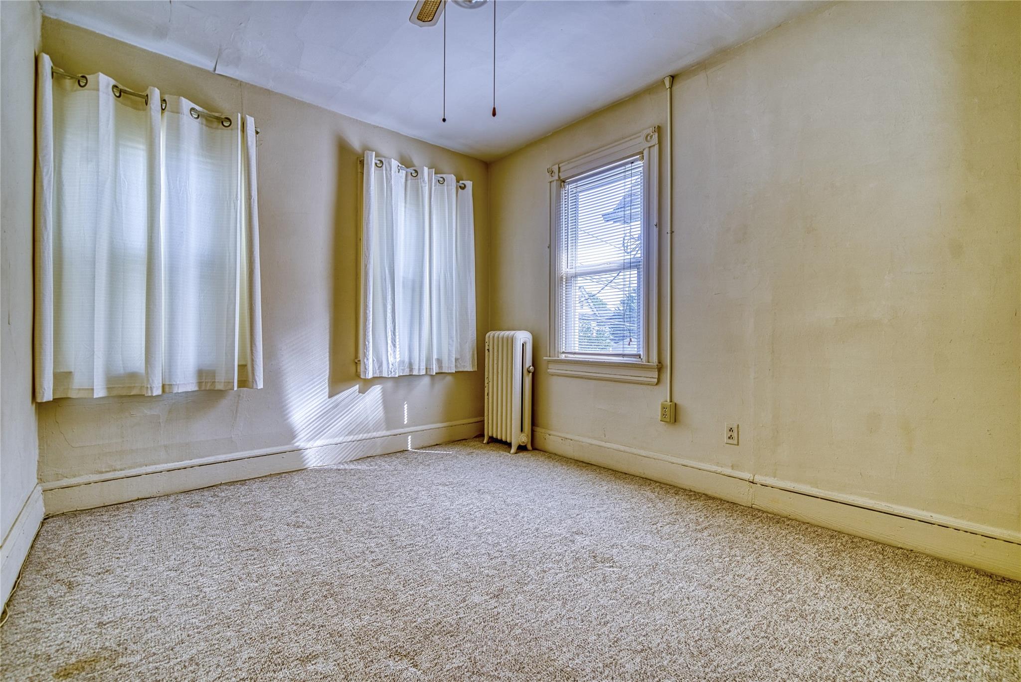 25 Lexington Avenue, Staten Island, NY 10302